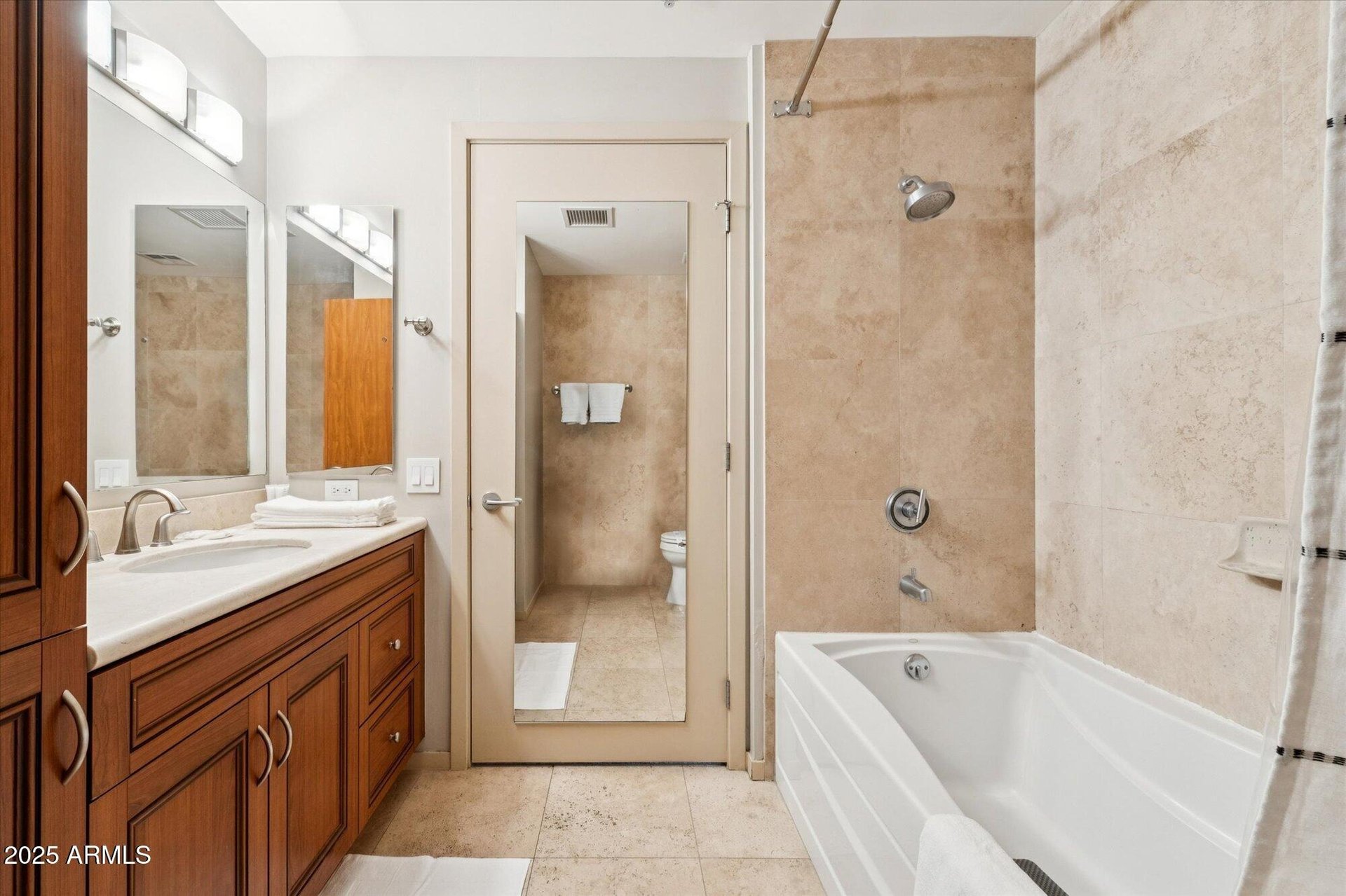 7161 E Rancho Vista Dr, #1003