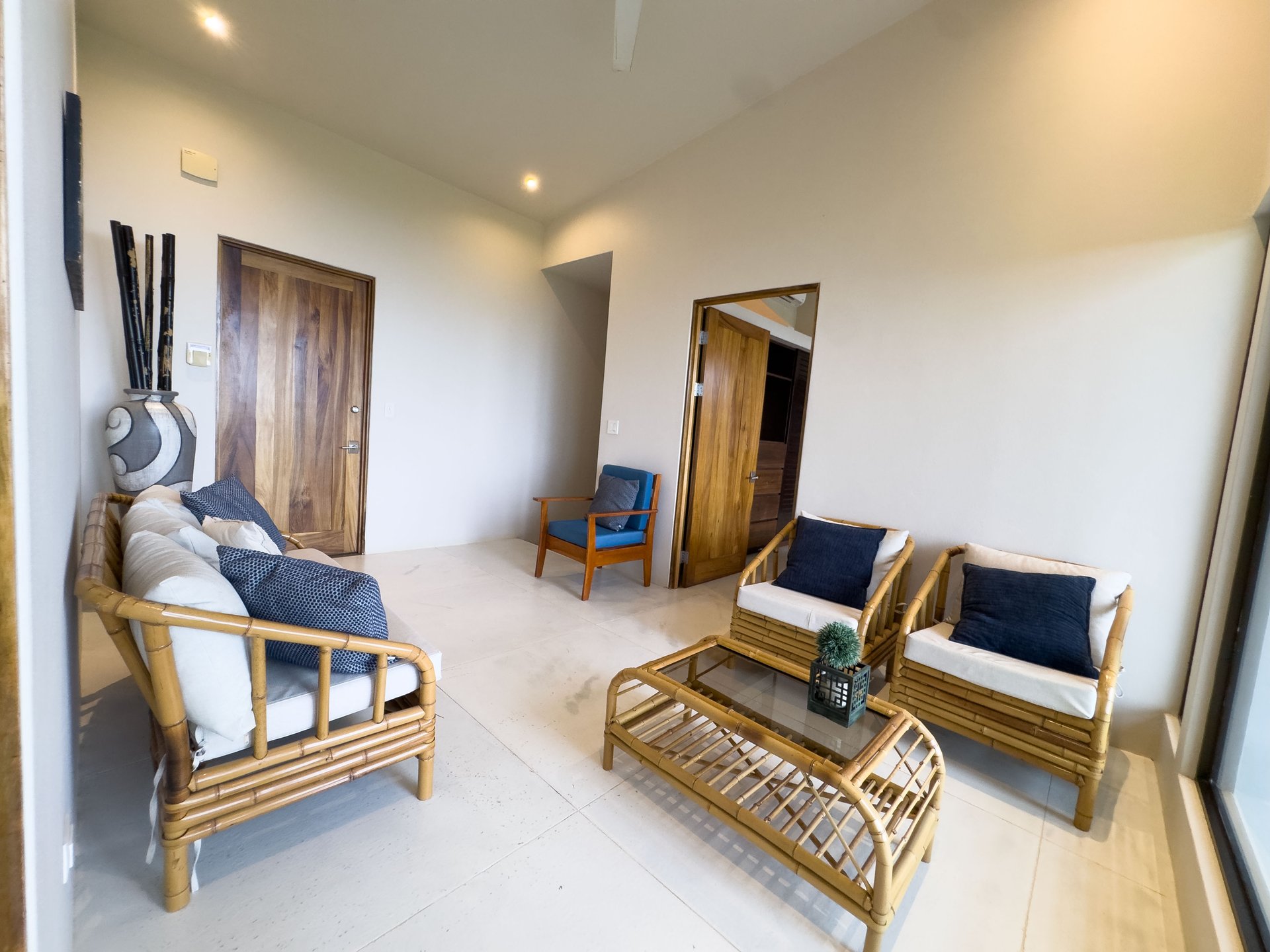 Stylish 4 bedroom home in the popular Dominicalito community, 7 minutes to the beach