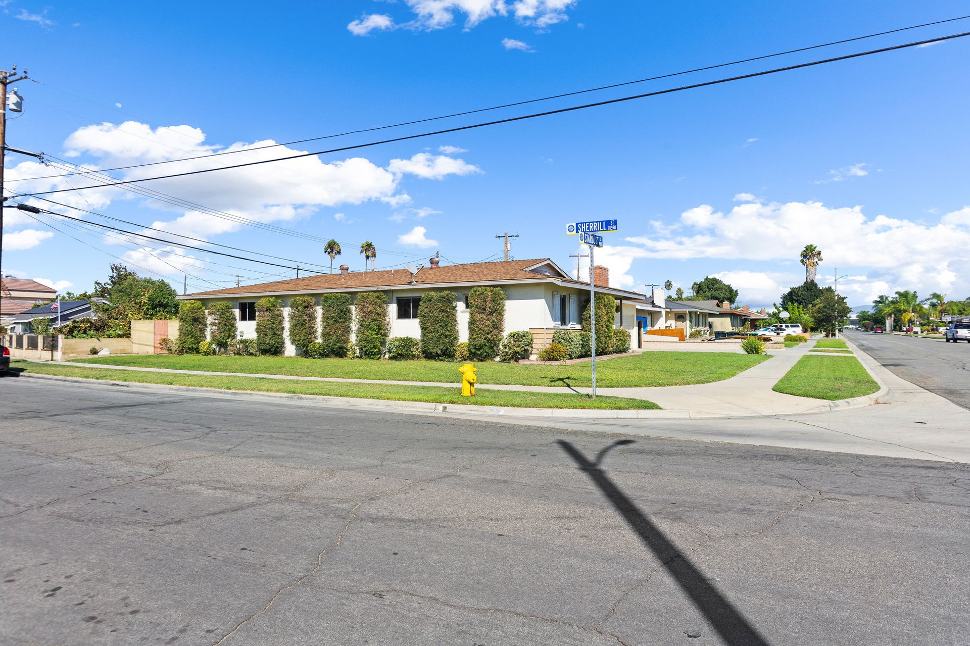 8805 Stardust Lane