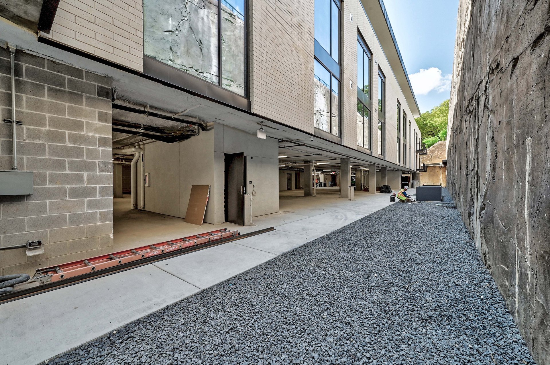 1006 Baylor Street #203