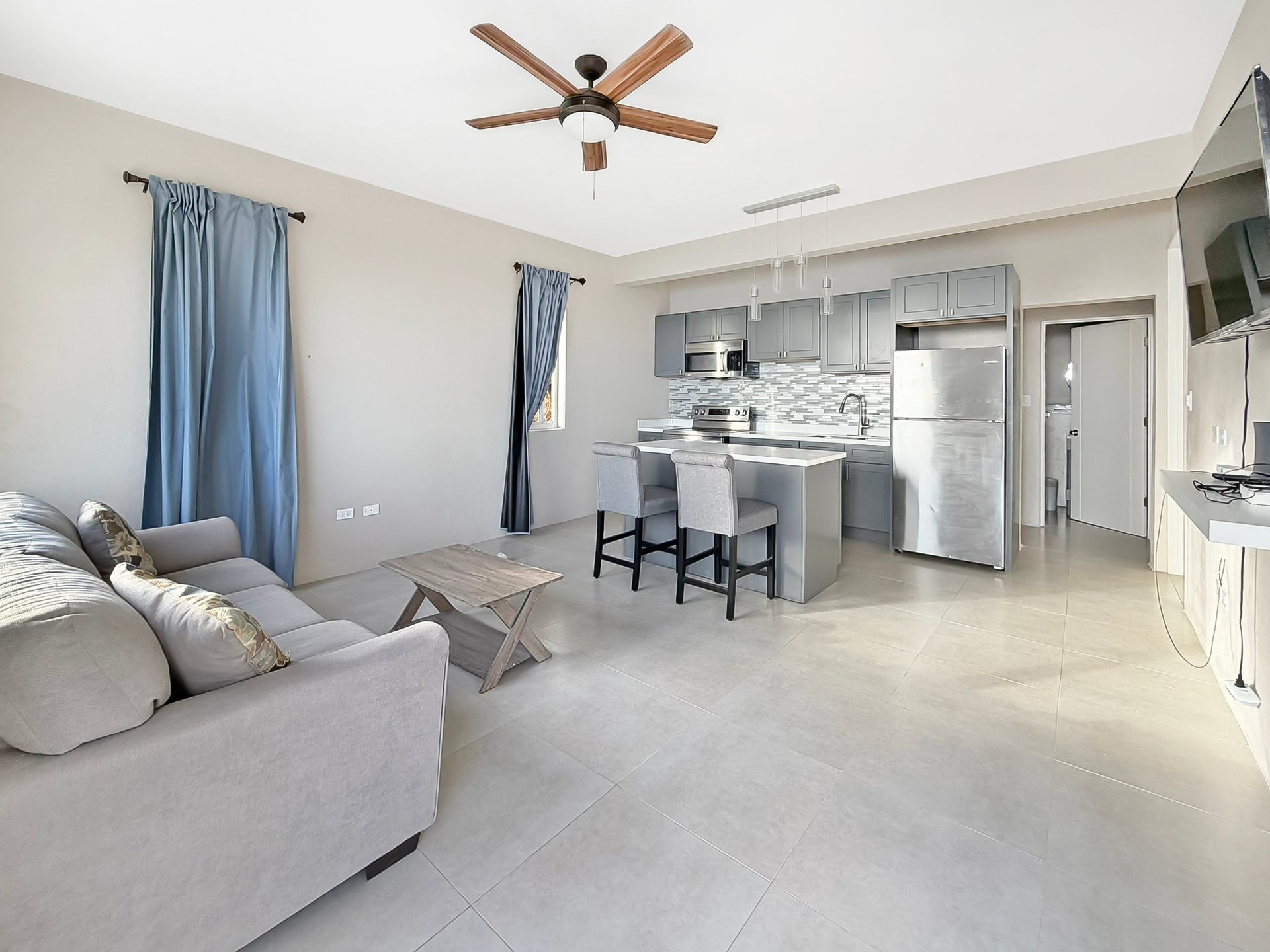 987 Butu Mountain 1 Bedroom Apartment