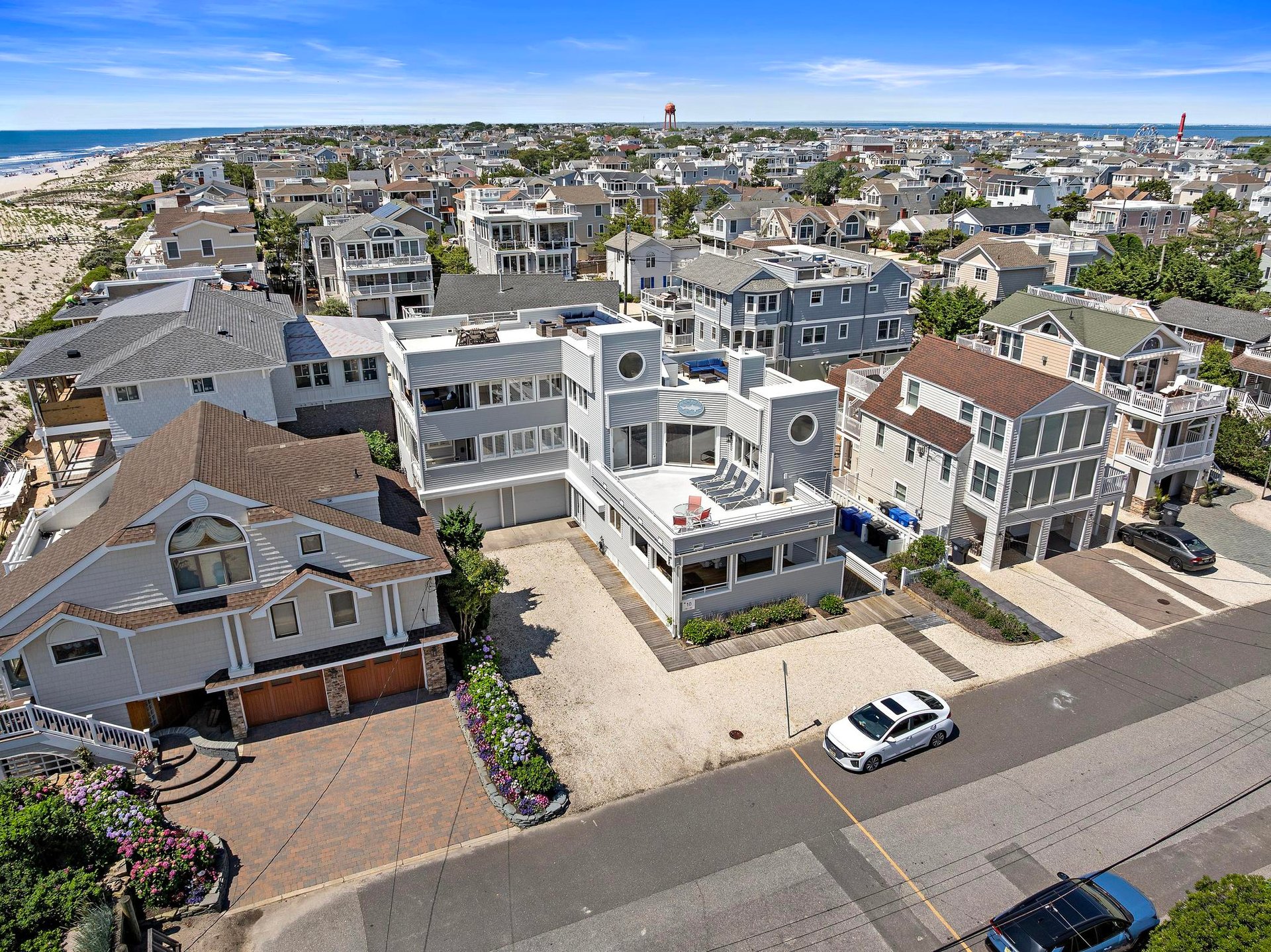 10 11th Street