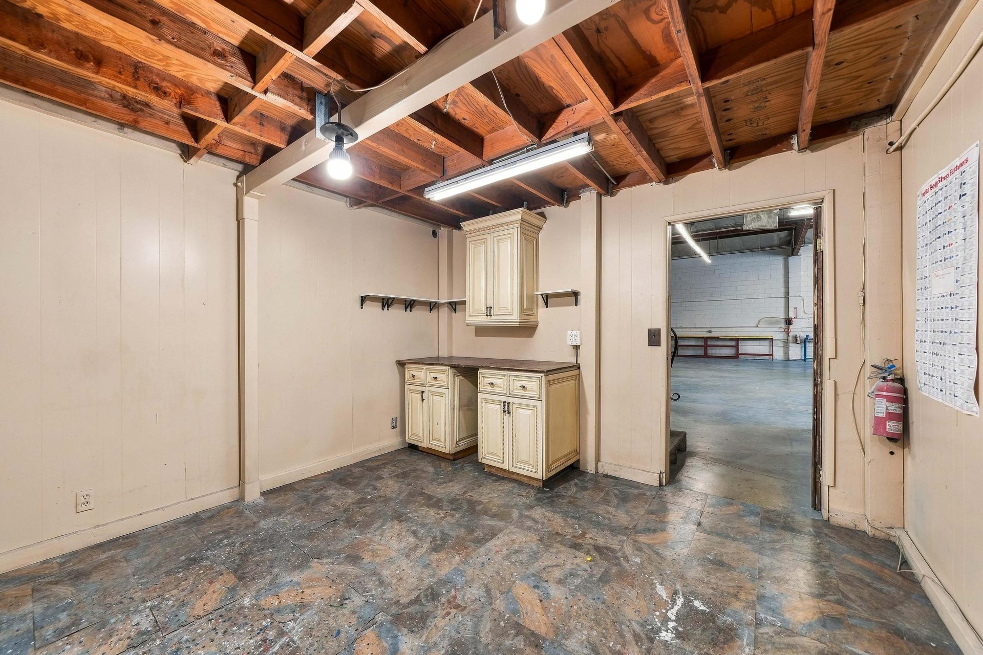 2823 N. San Fernando 