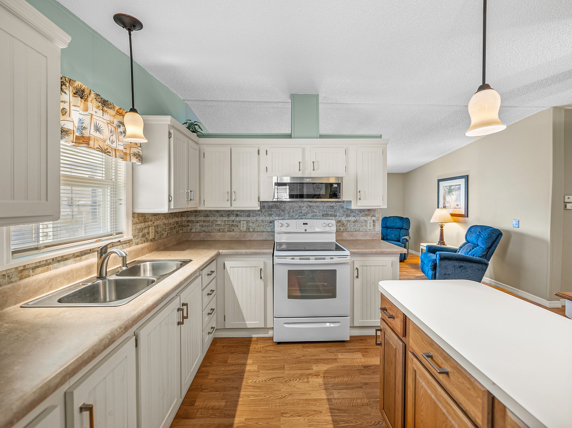3907 WILLIAM HUME DR