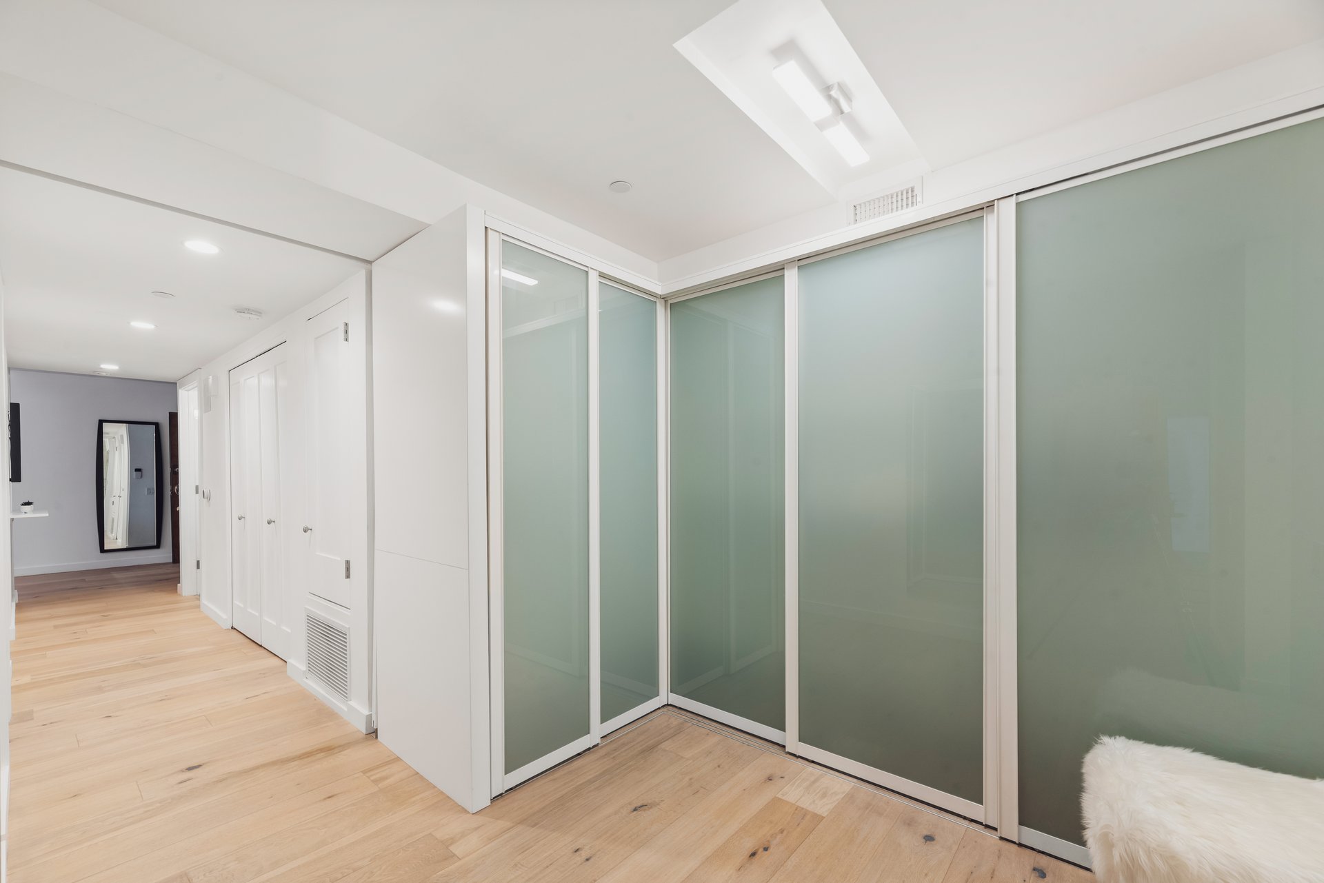 1133 5th St Unit: 204, Santa Monica 