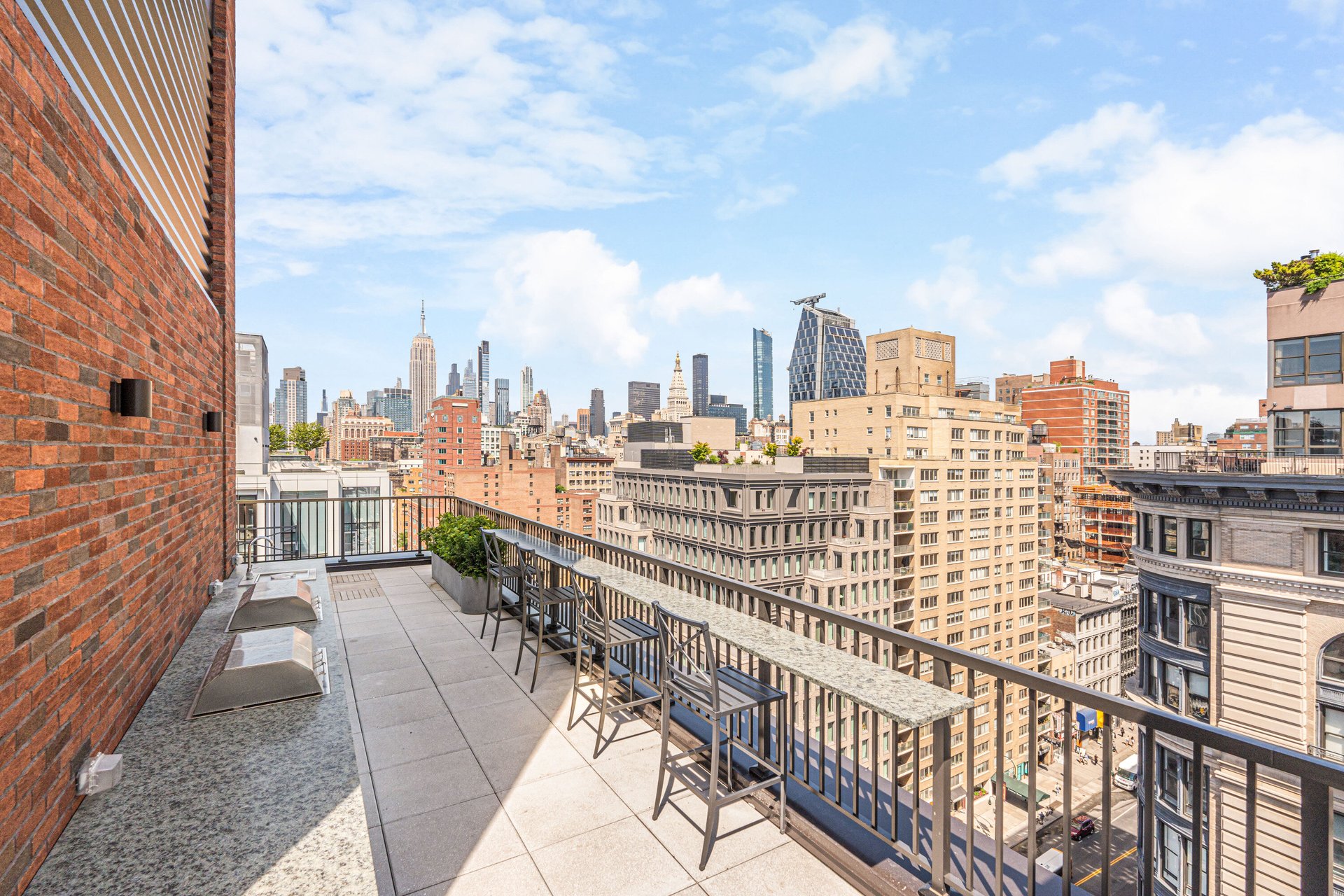 525 Sixth Avenue - The Village West
