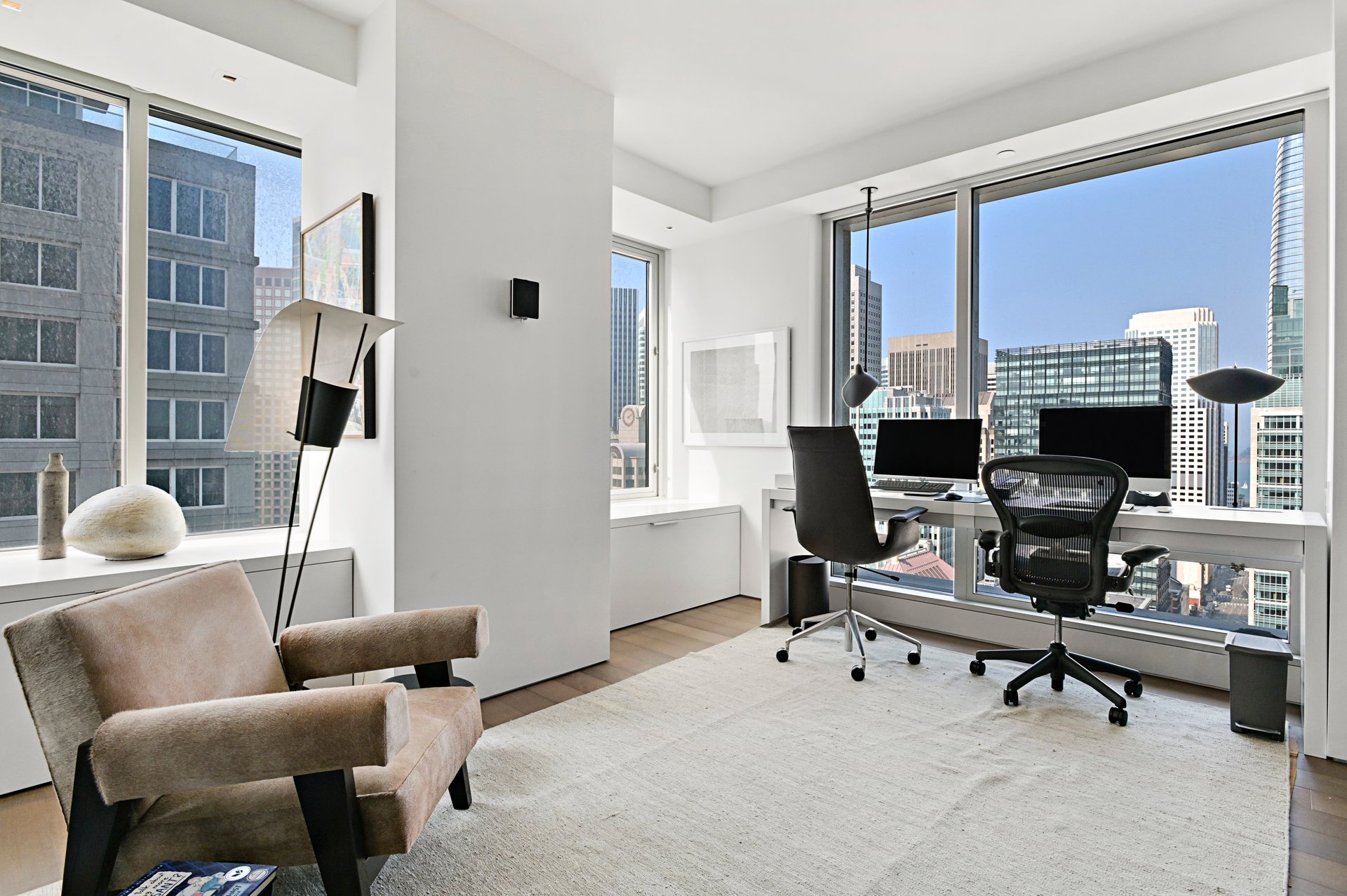 Extraordinary Mid-Century Modernism Lease