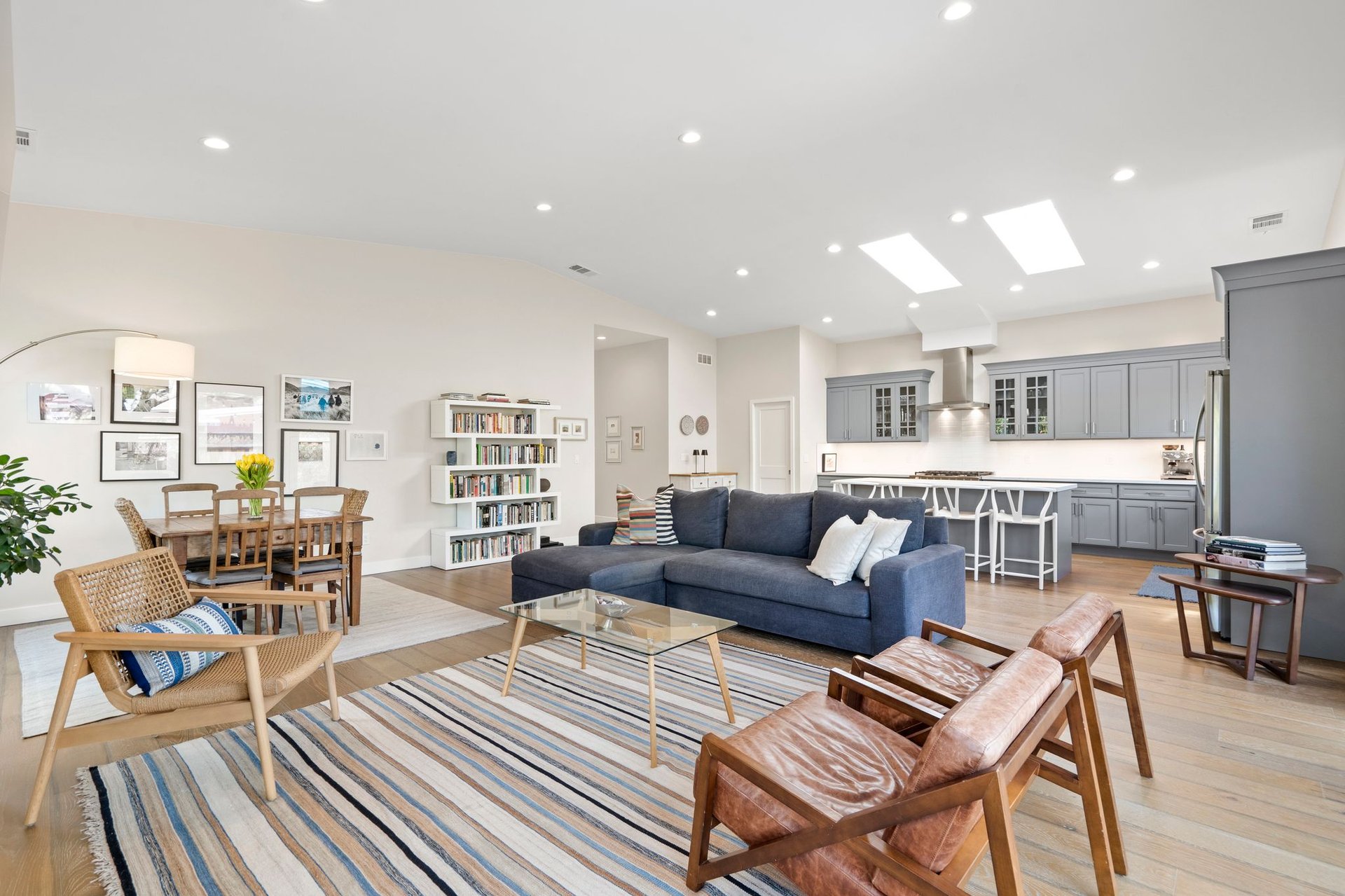 2331 Sunny Vista Dr