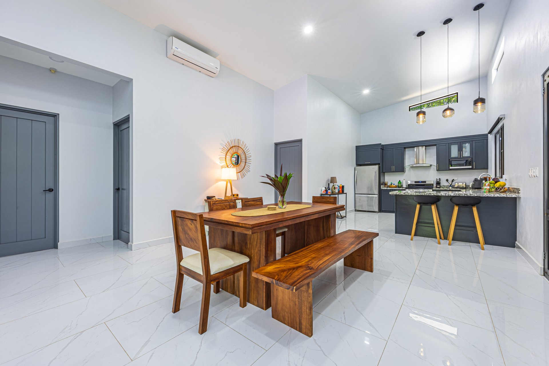 Cinco Ventanas Jungle Life Redefined