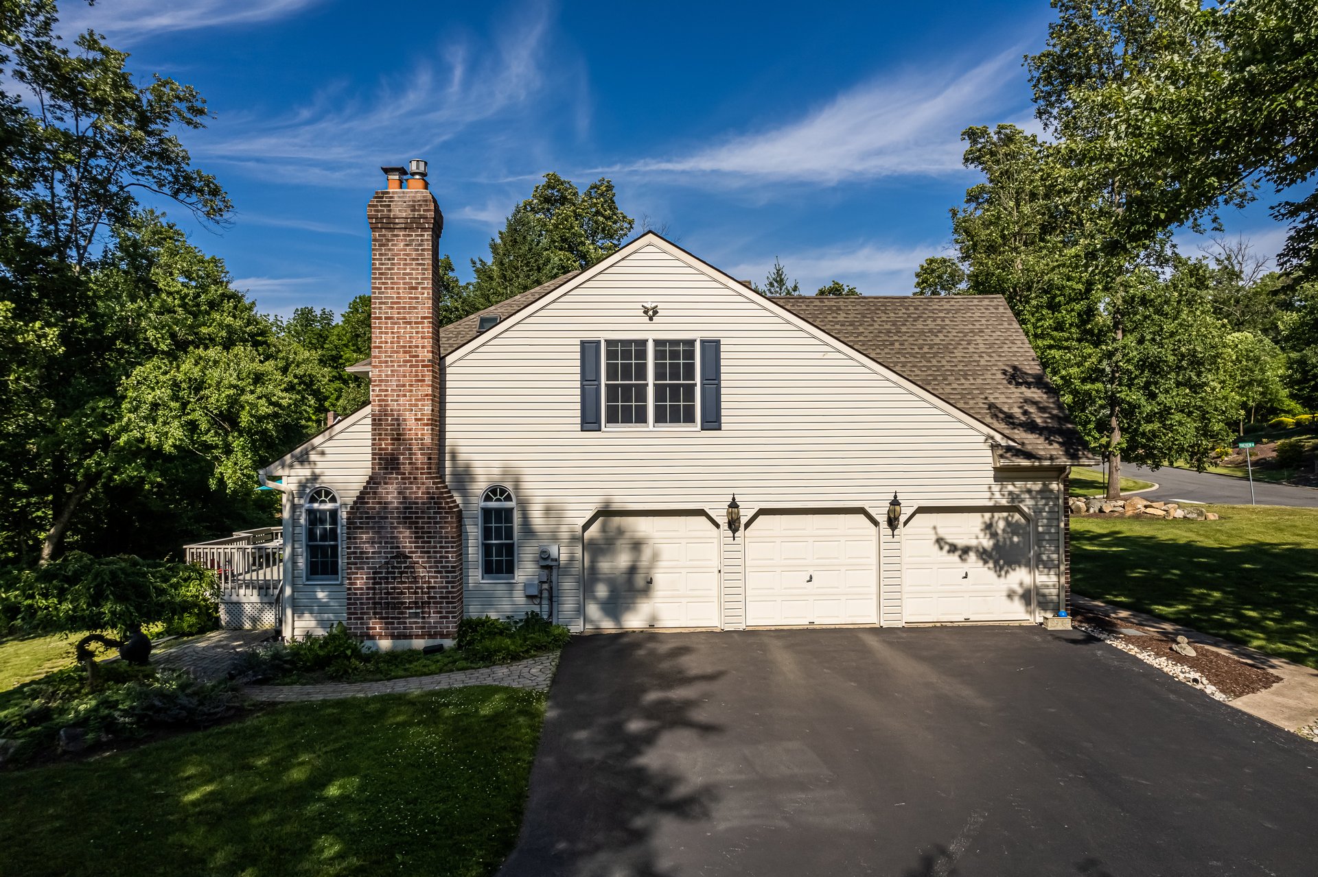 4675 Brookridge Drive