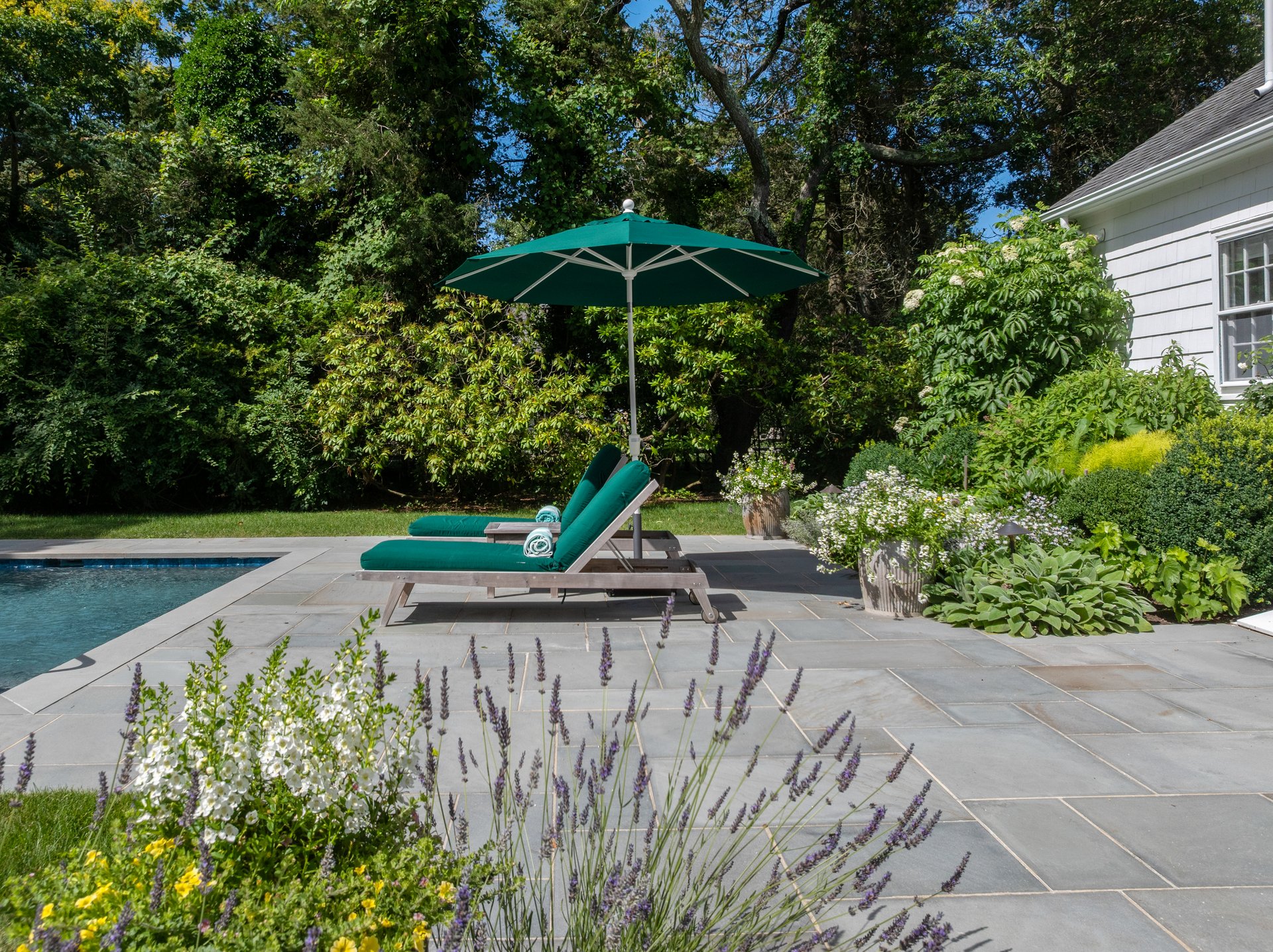 Estate-Section Sanctuary with manicured Gardens