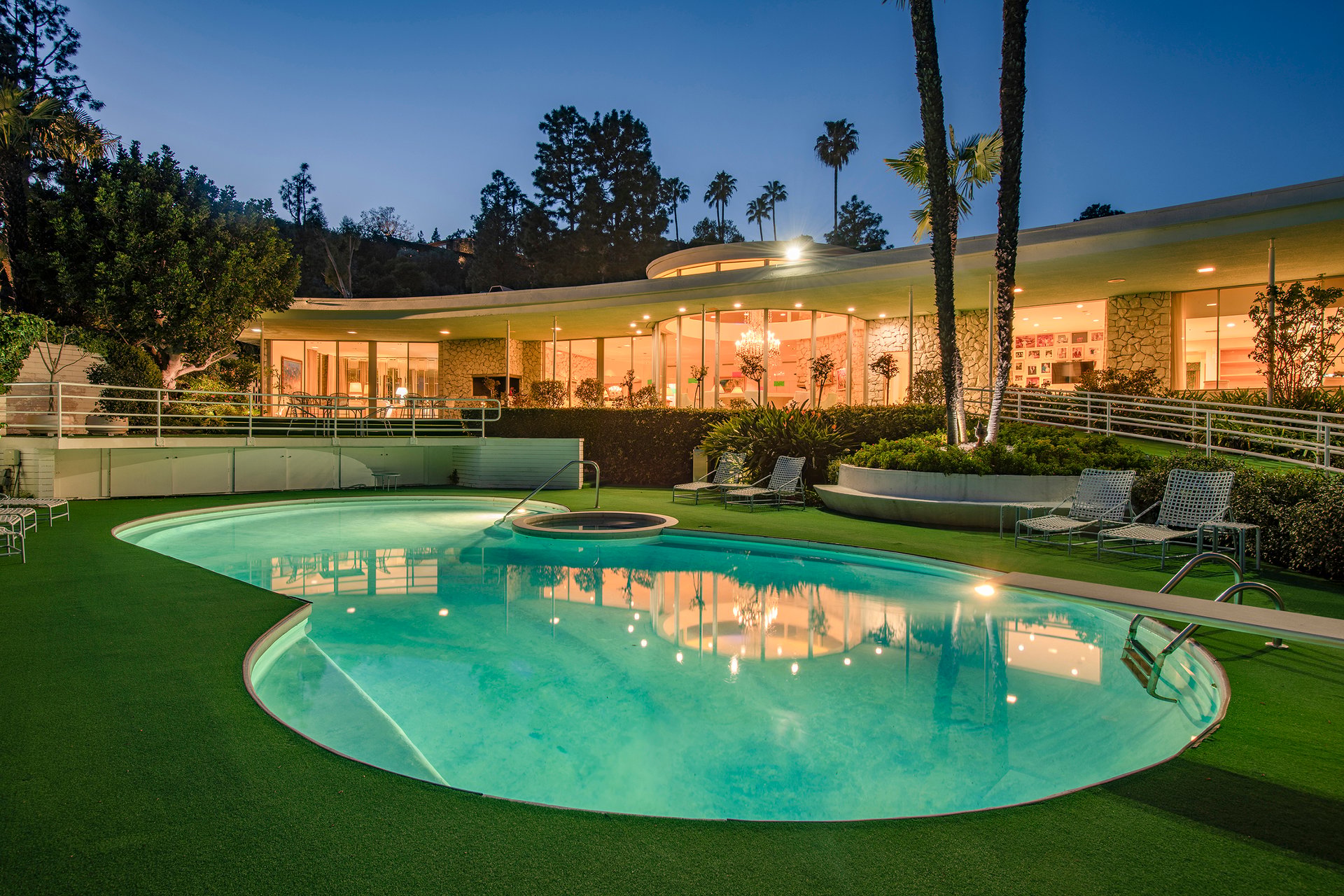 409 Drury Ln, Beverly Hills