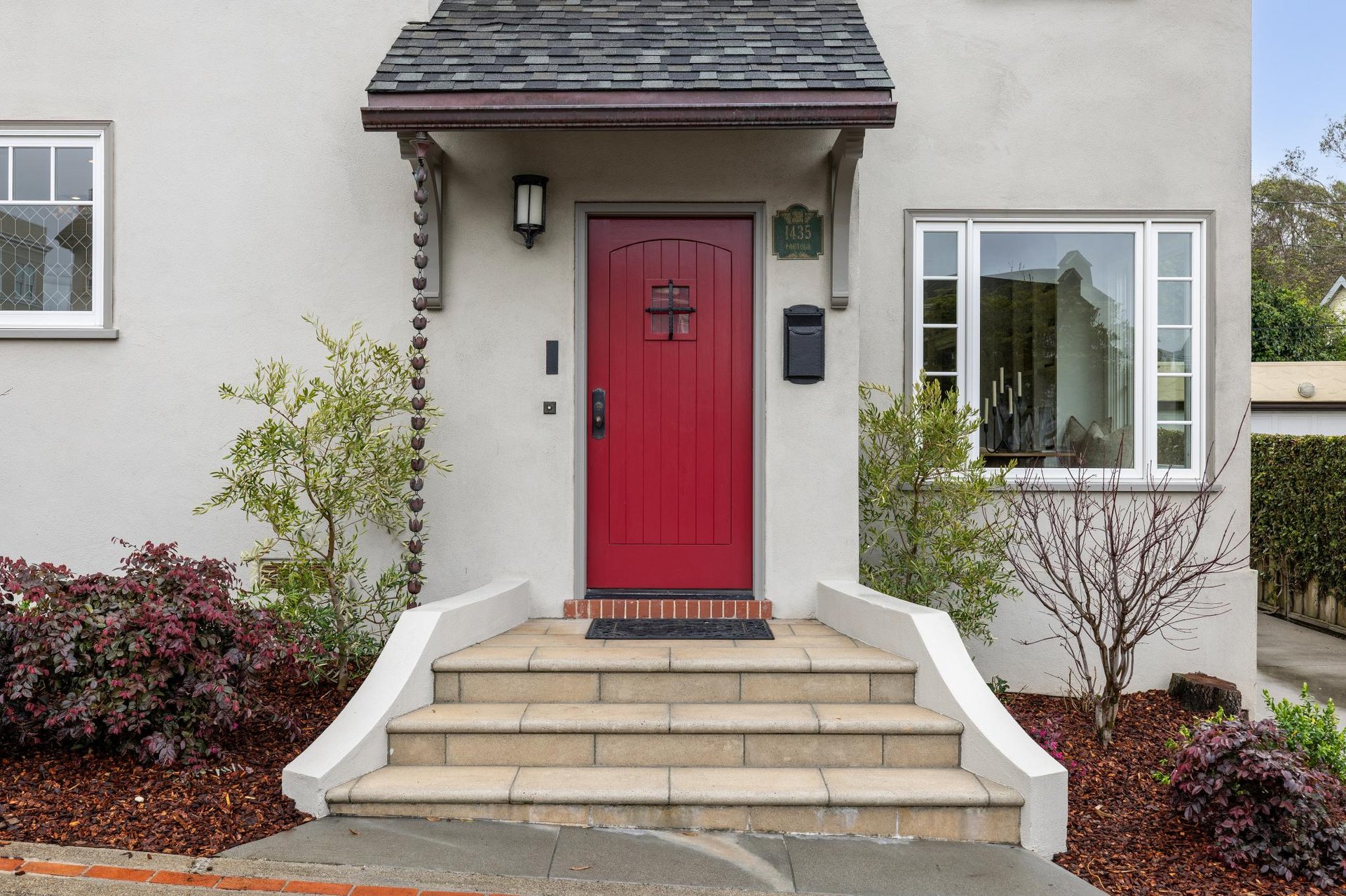 1435 Portola Drive