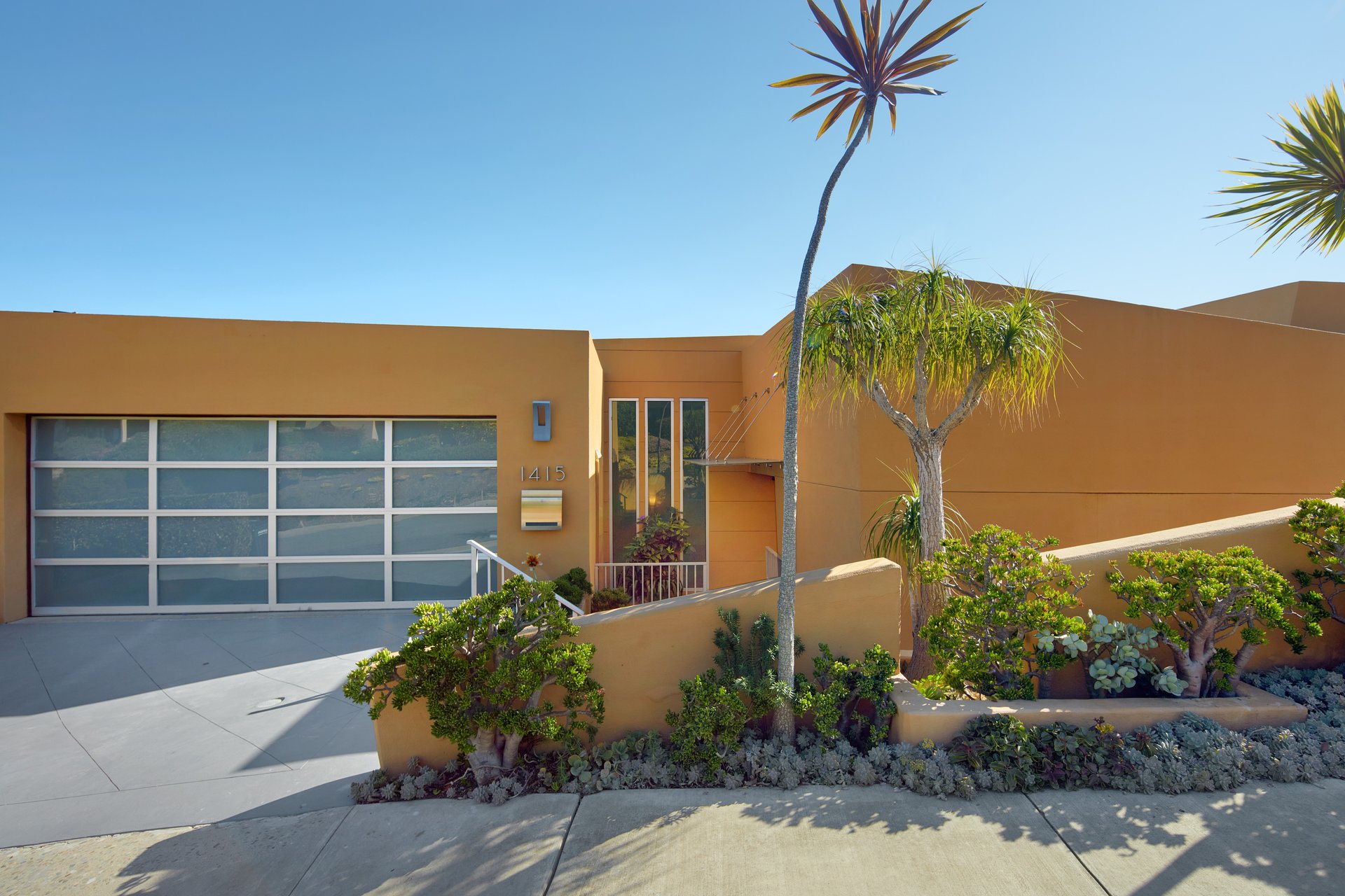 1415 Coral Drive