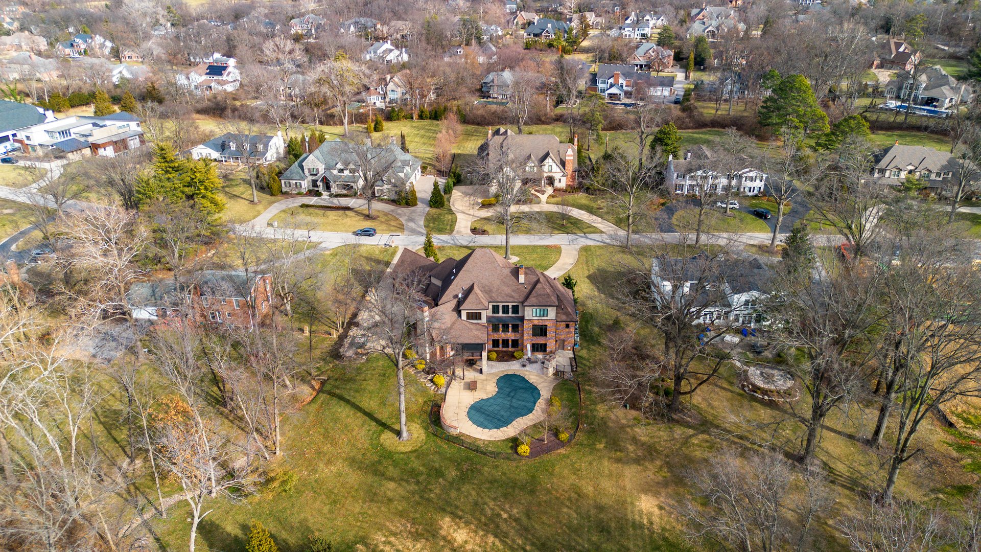 1015 Claymark Drive