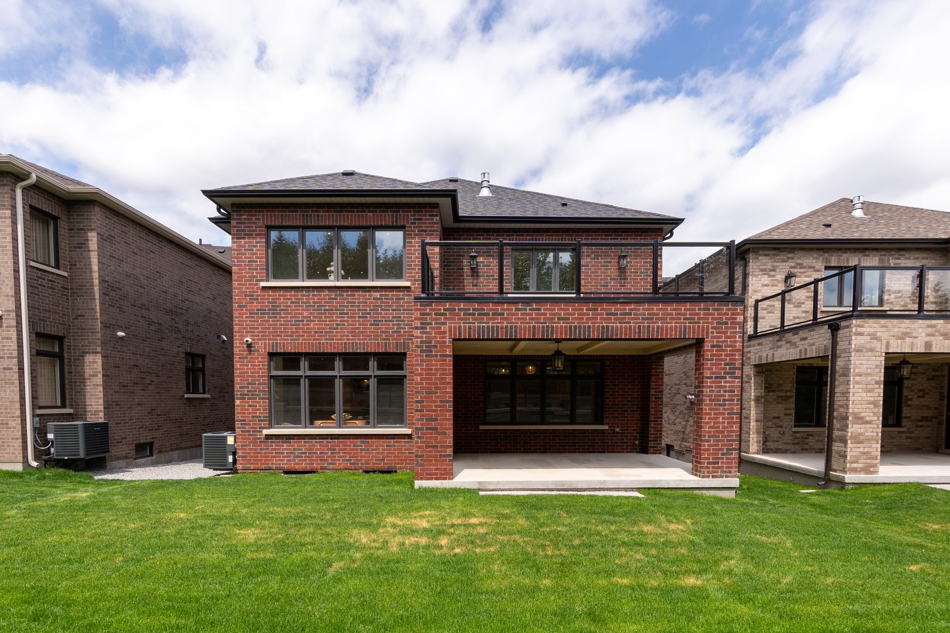 53B Puccini Drive, Richmond Hill Ontario