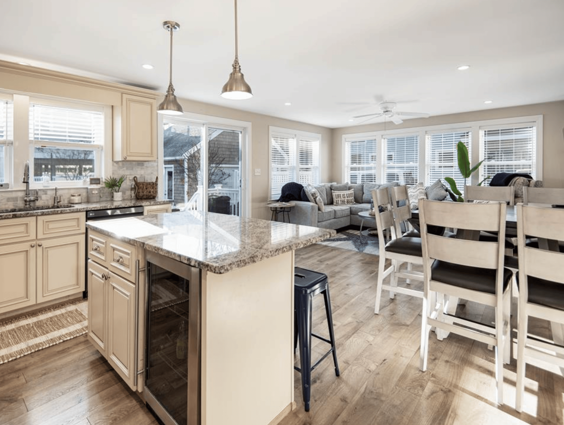 24 E 21st St. Long Beach Township