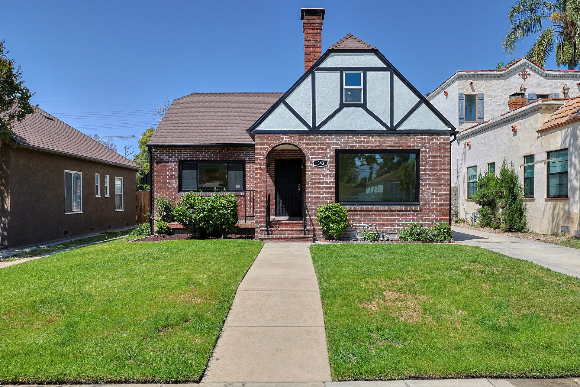 343 N Fairview St