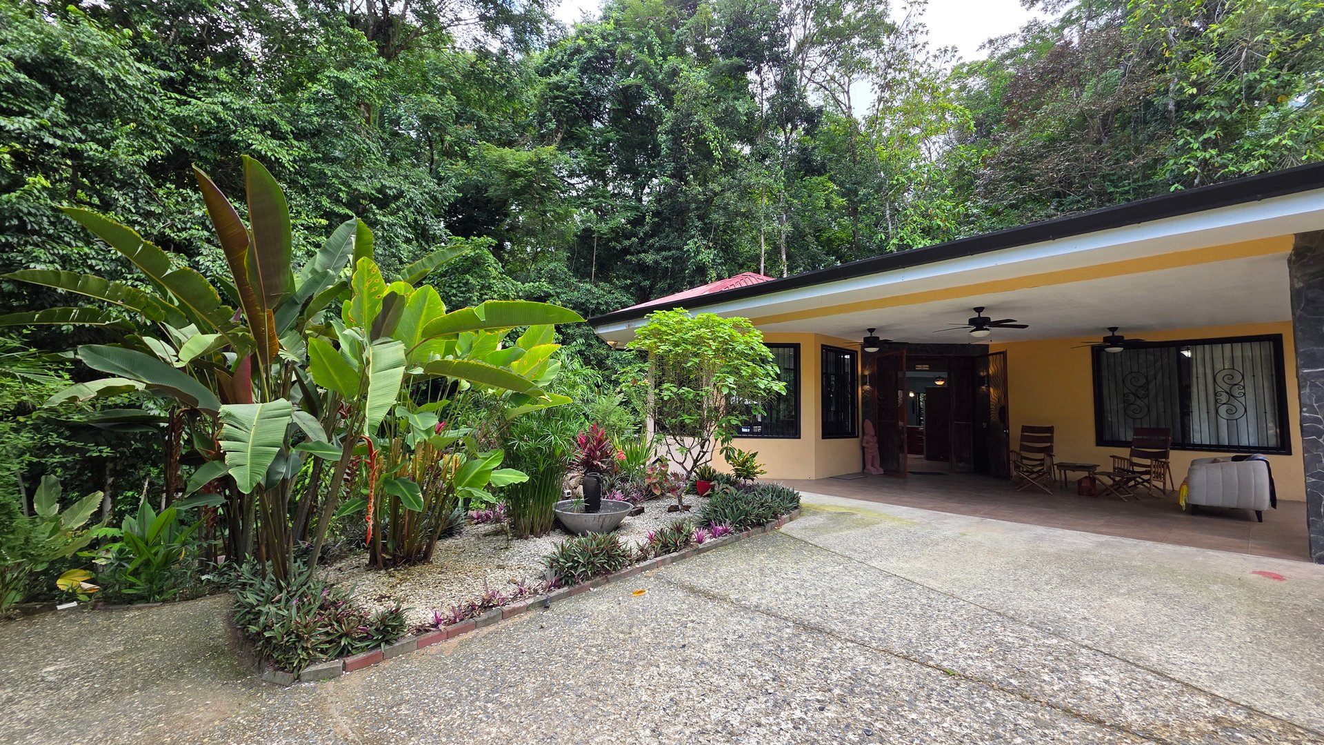 Private Waterfall Retreat in Costa Rica with Total Privacy
