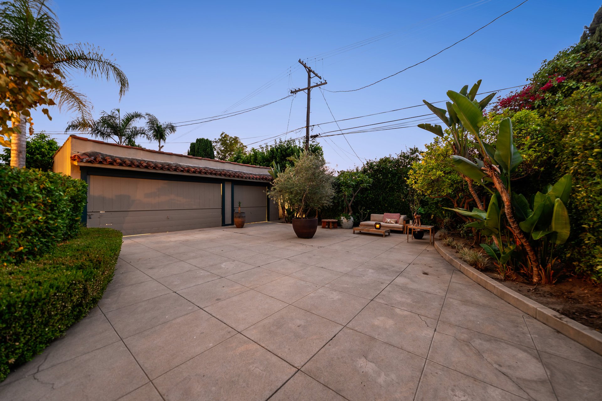 615 S Highland Ave