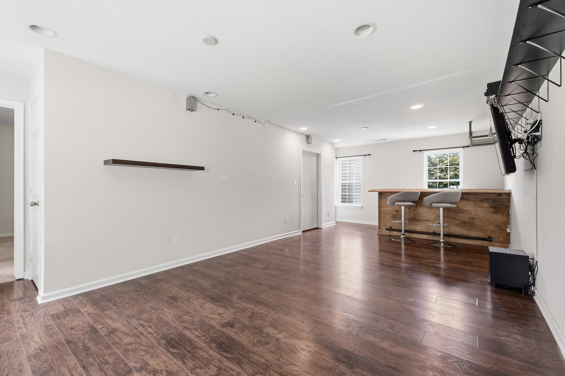 	1824 Finsbury Lane