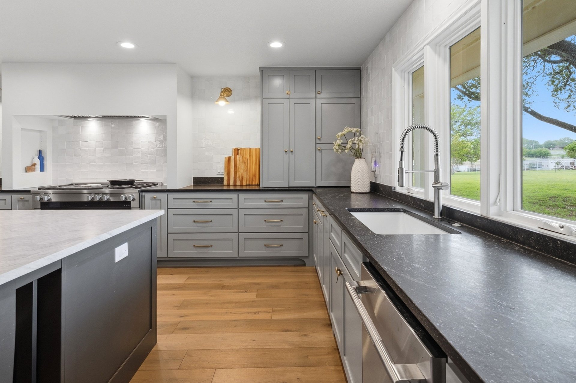 Acreage, Updated, All Near All Saints Episcopal School