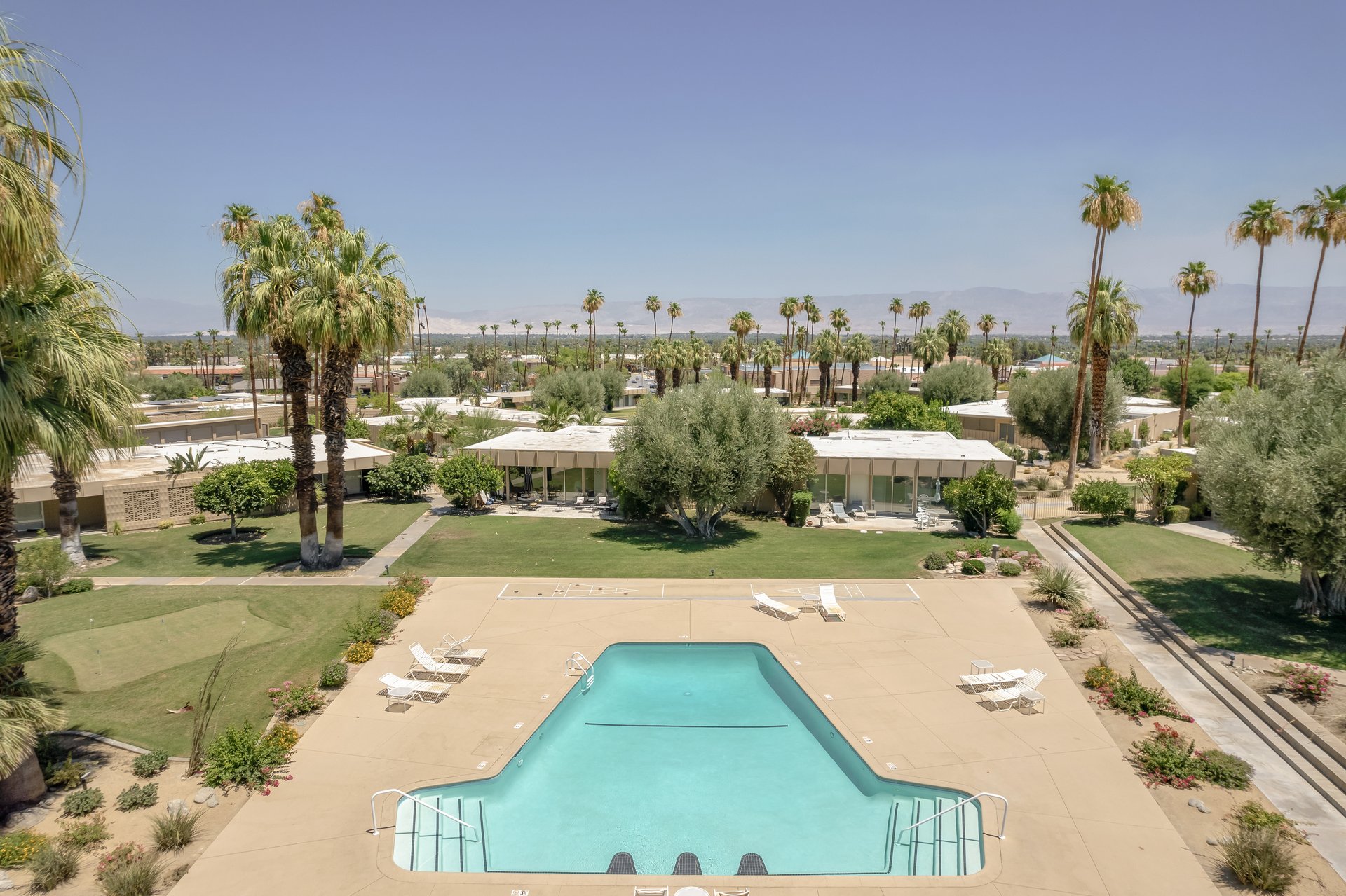 The Sandpiper House