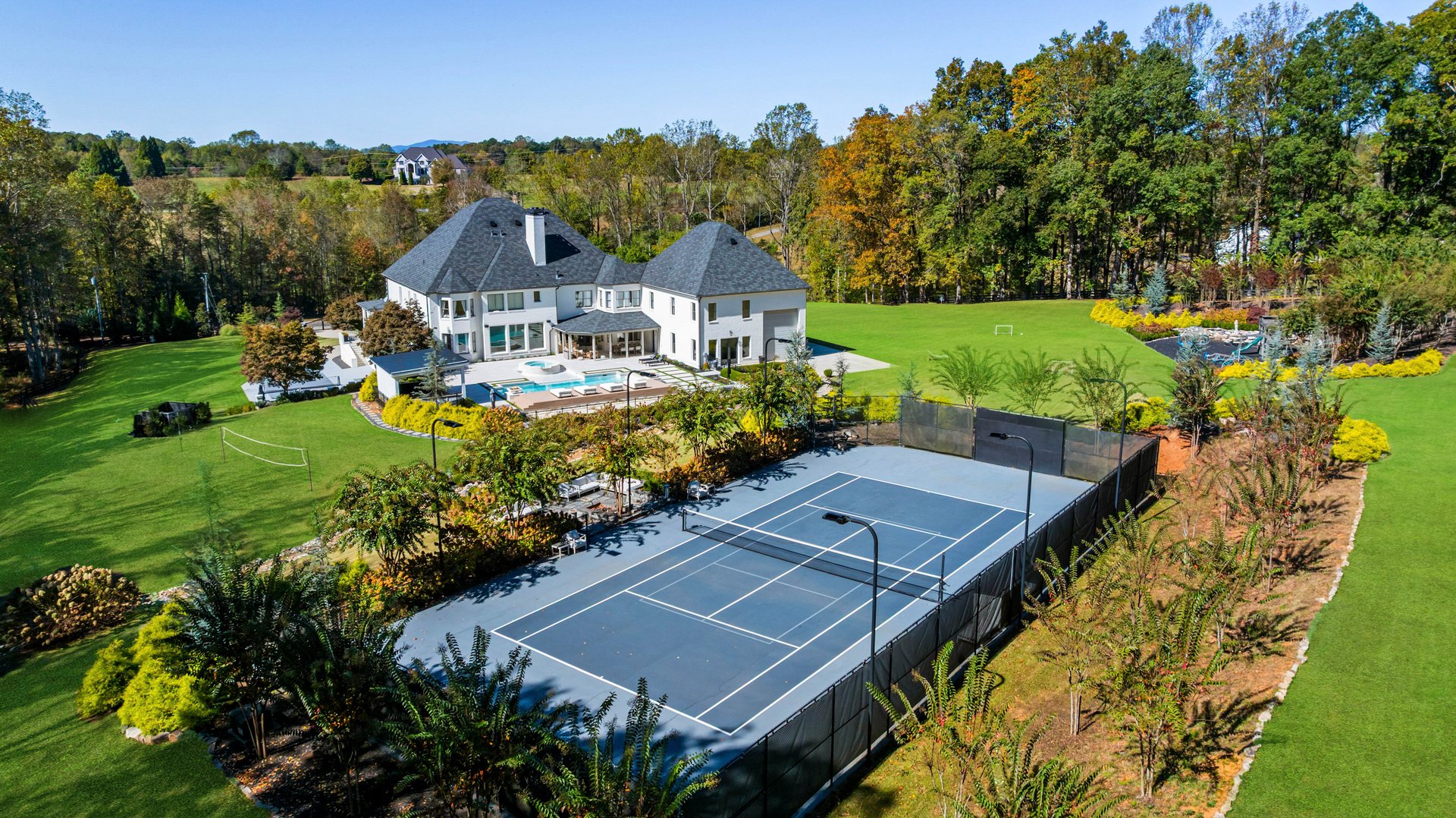 7160 Bennett Road