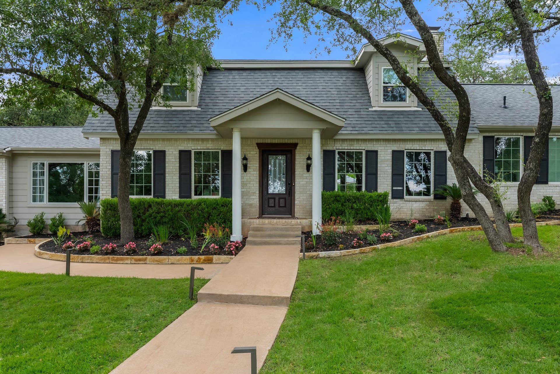 10634 Glass Mountain Trail