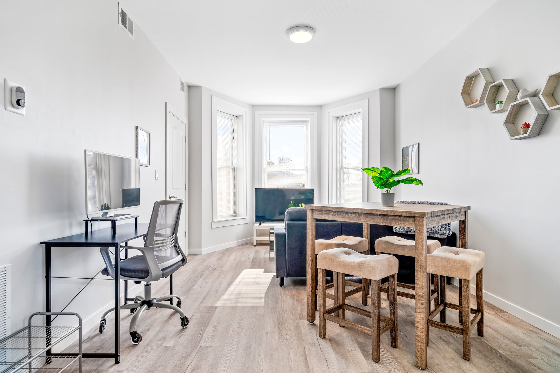 1226 W 31st Pl  Chicago, IL 60608