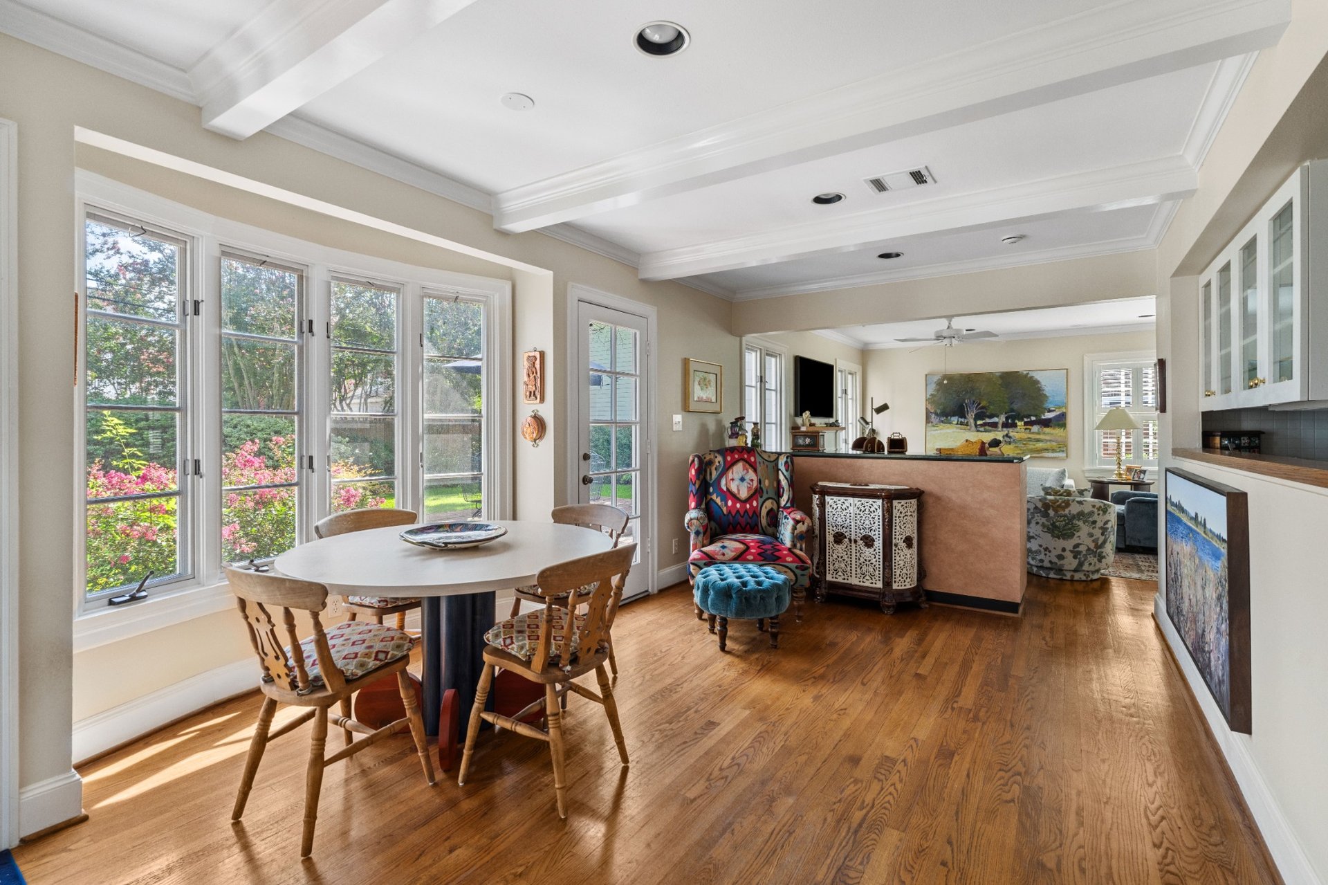 2126 Dryden