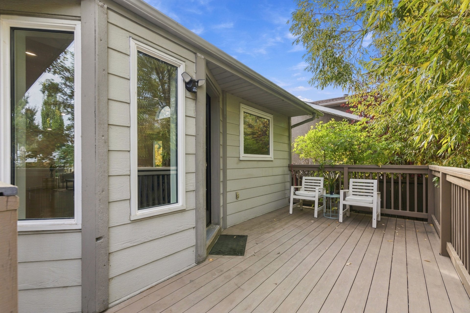 128 Sunvista Close SE