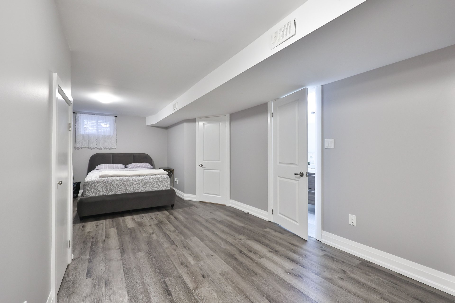 23-1525 Elm Road