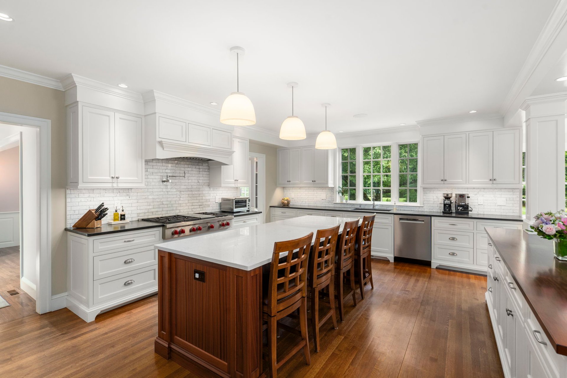12 Pheasant Landing Road, Needham