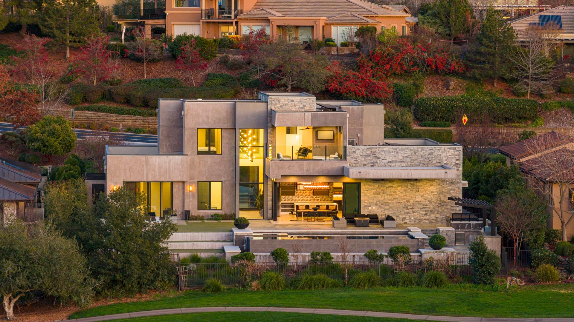 4573 Greenview Drive
