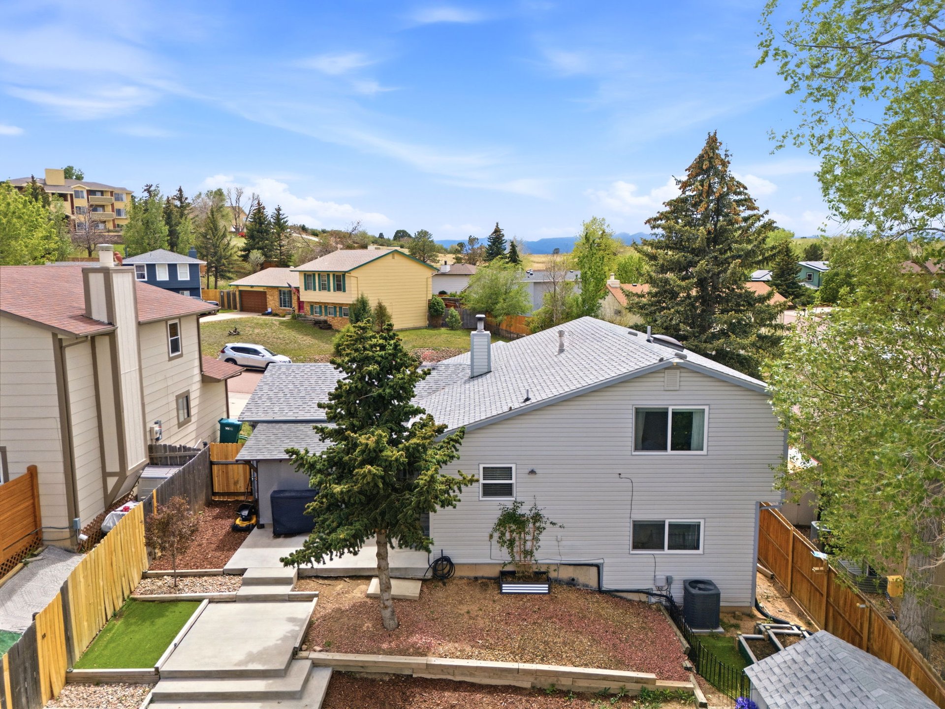 3820 Soft Breeze Way