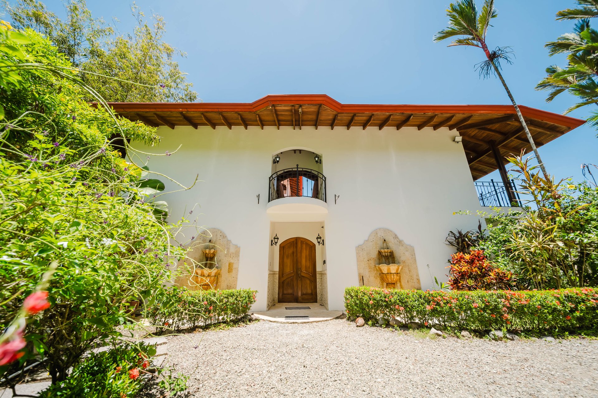 Guest House and Building Site Luxury Boutique Hotel
