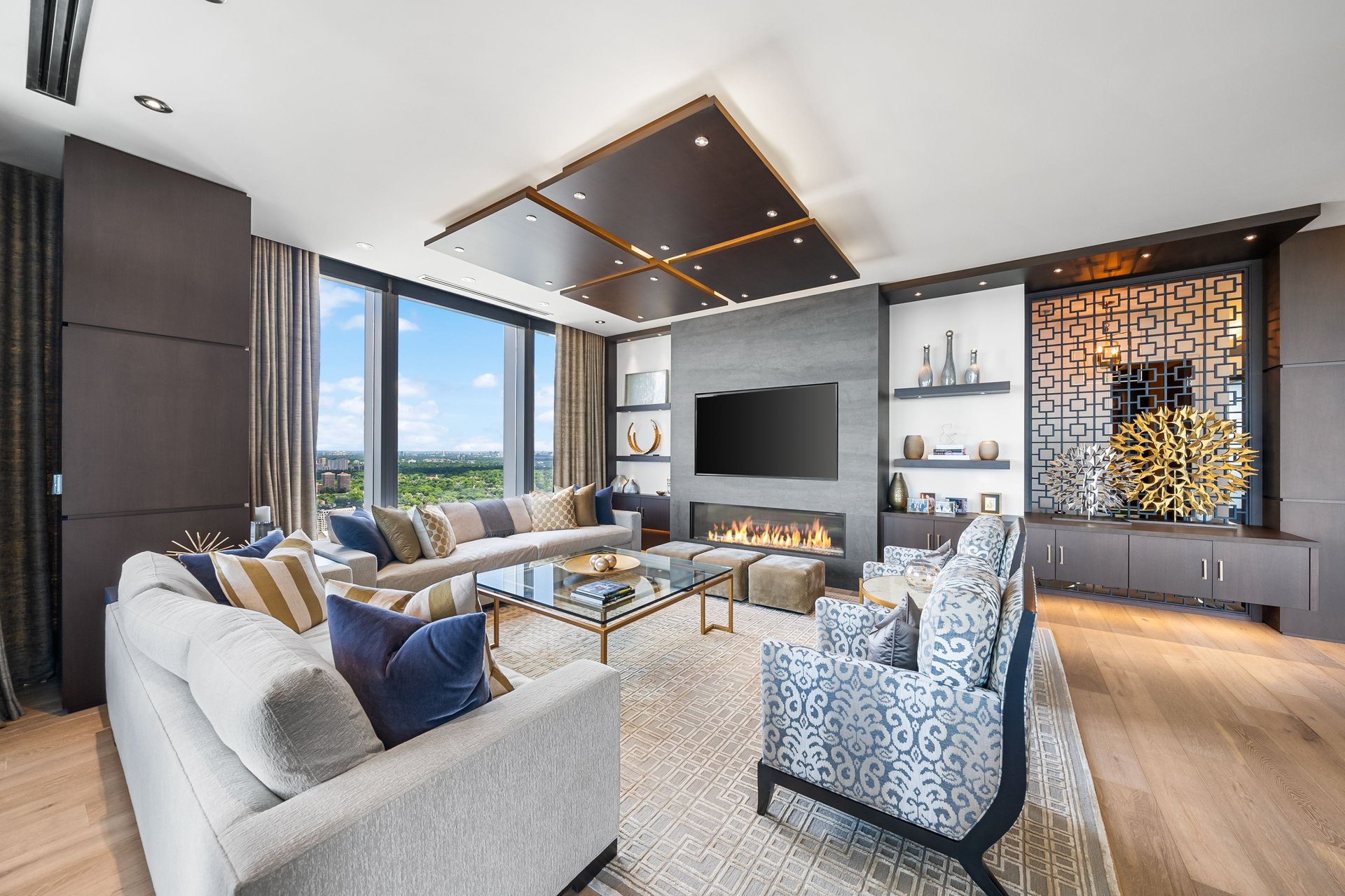 Four Seasons Residence