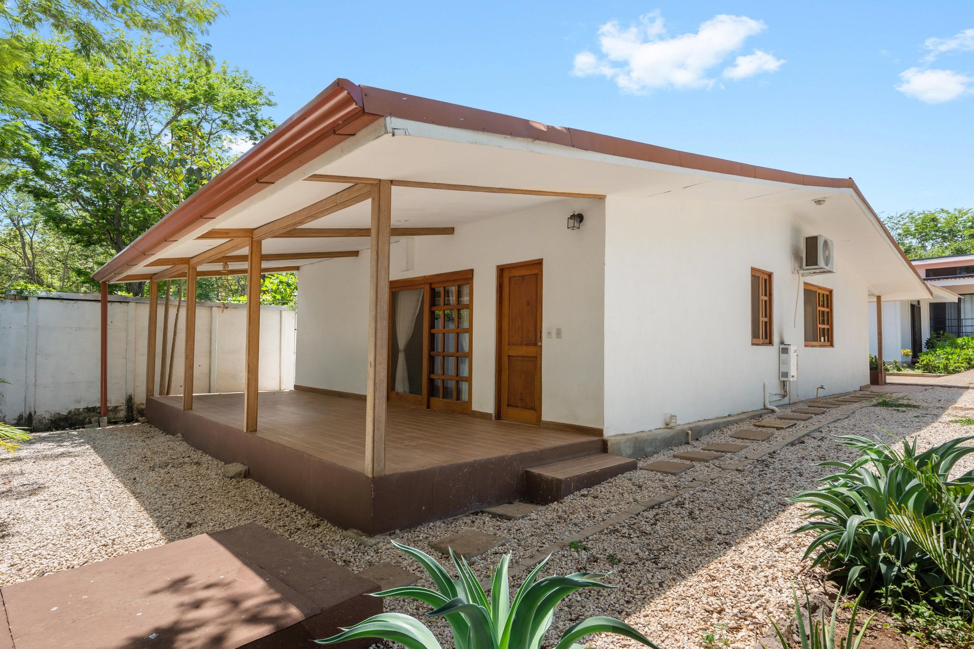 Multi-Home Property | Versatile Estate Near Playa Avellanas