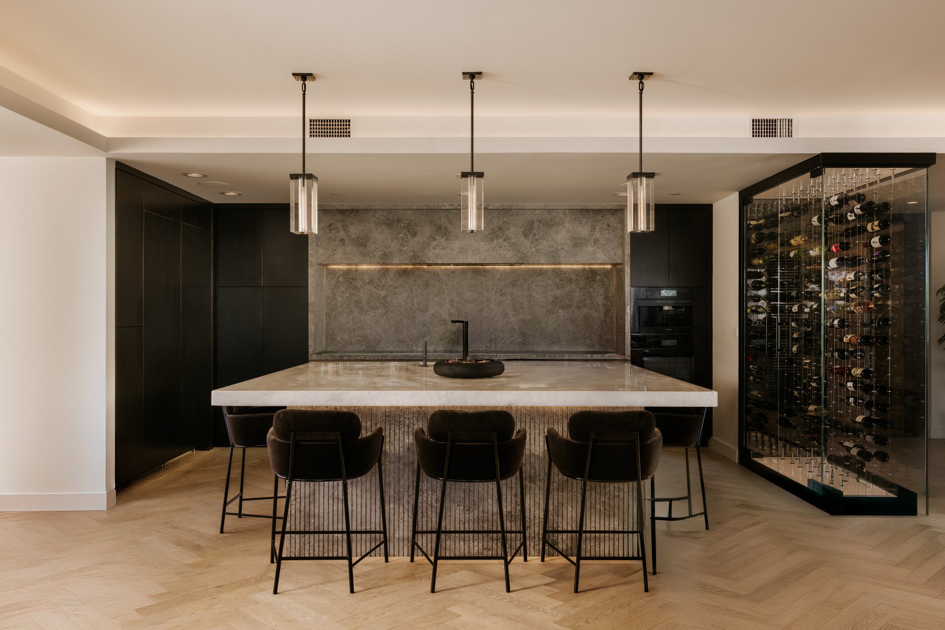 6250 Hollywood Blvd Unit: 14A