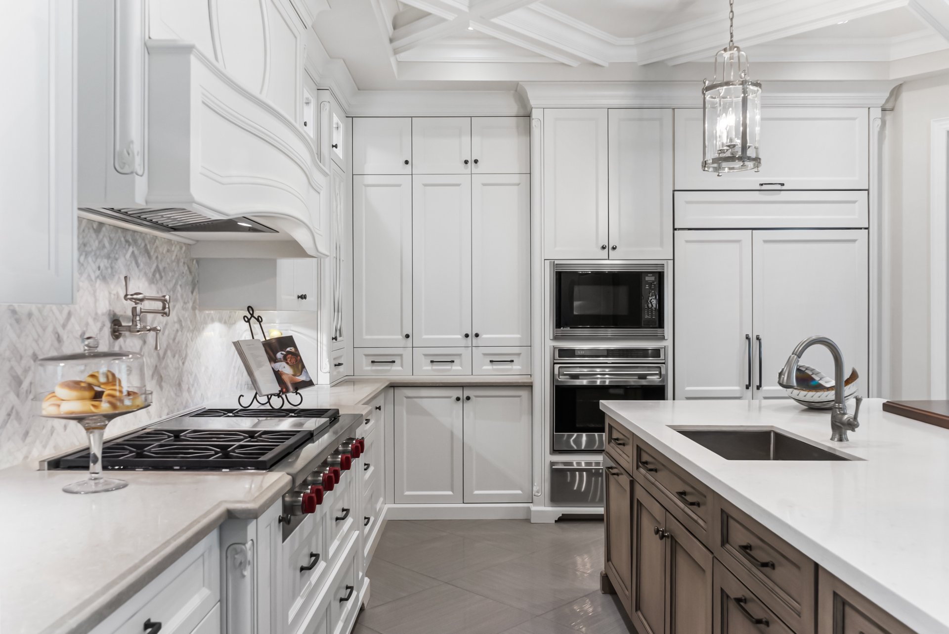 SOLD: Elegant Model Residence