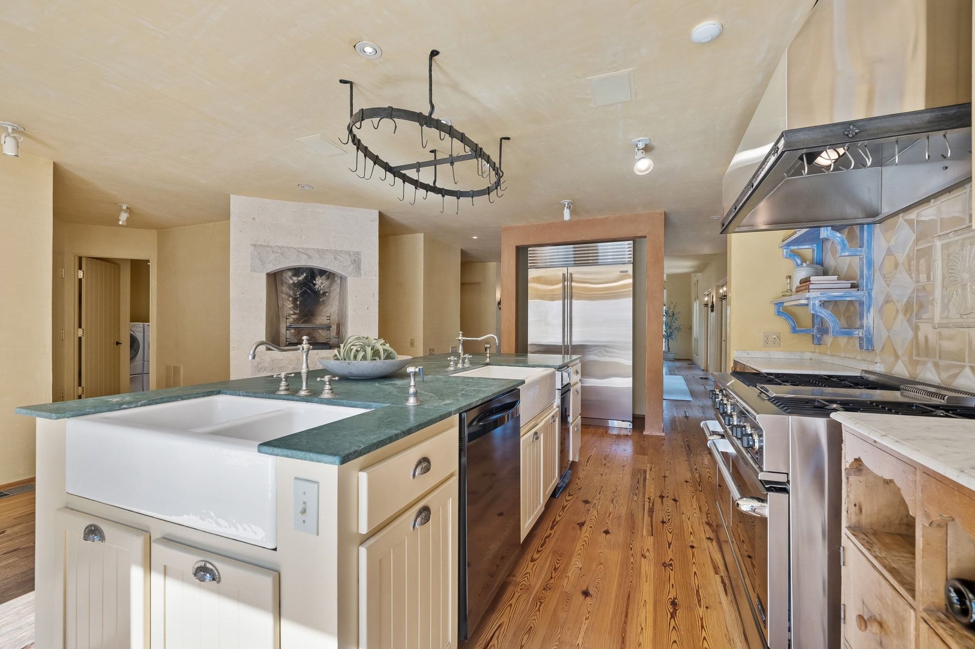 14721 Bear Creek Pass