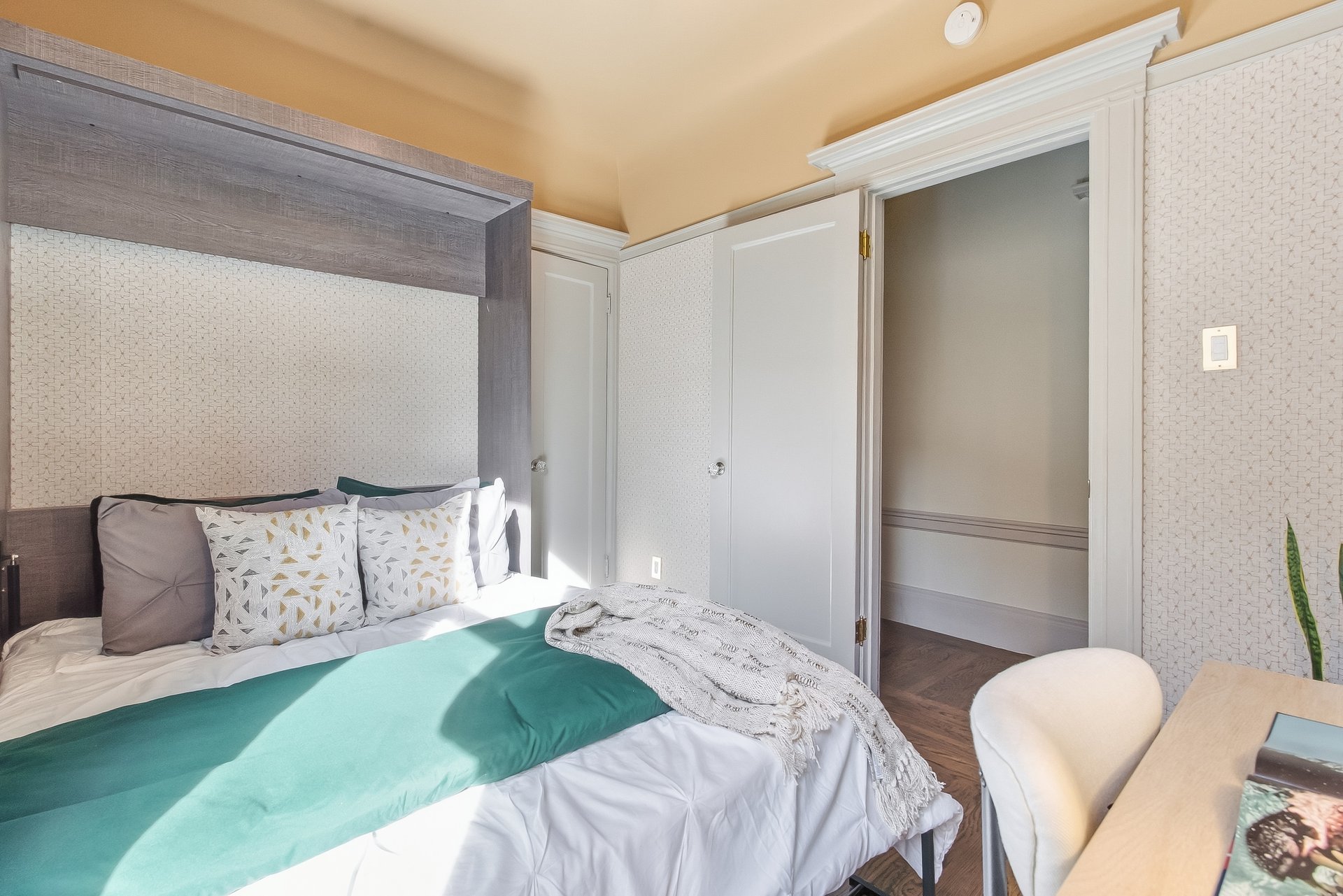 Edwardian Elegance, Reimagined