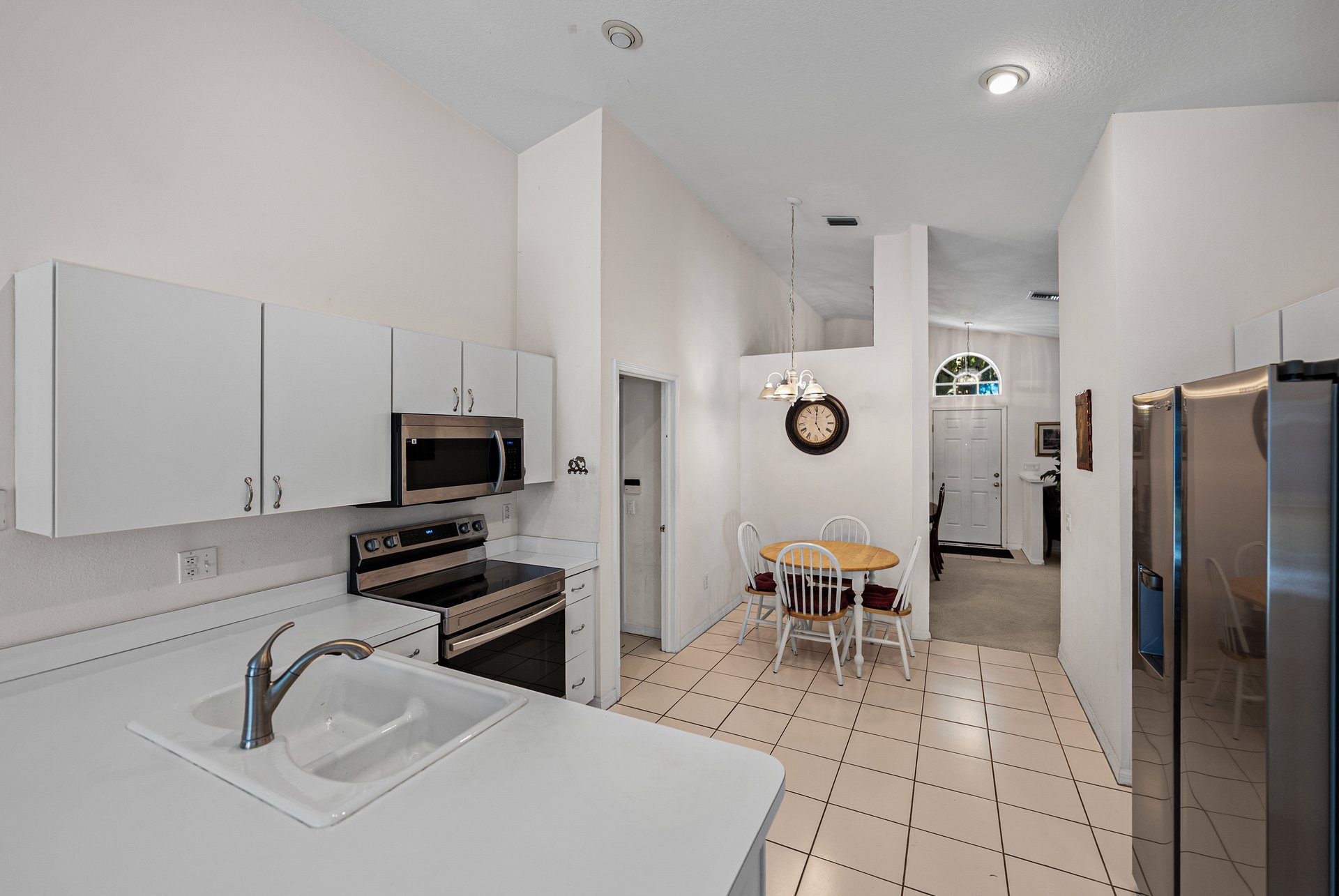 3007 CASTLE ROCK CIR