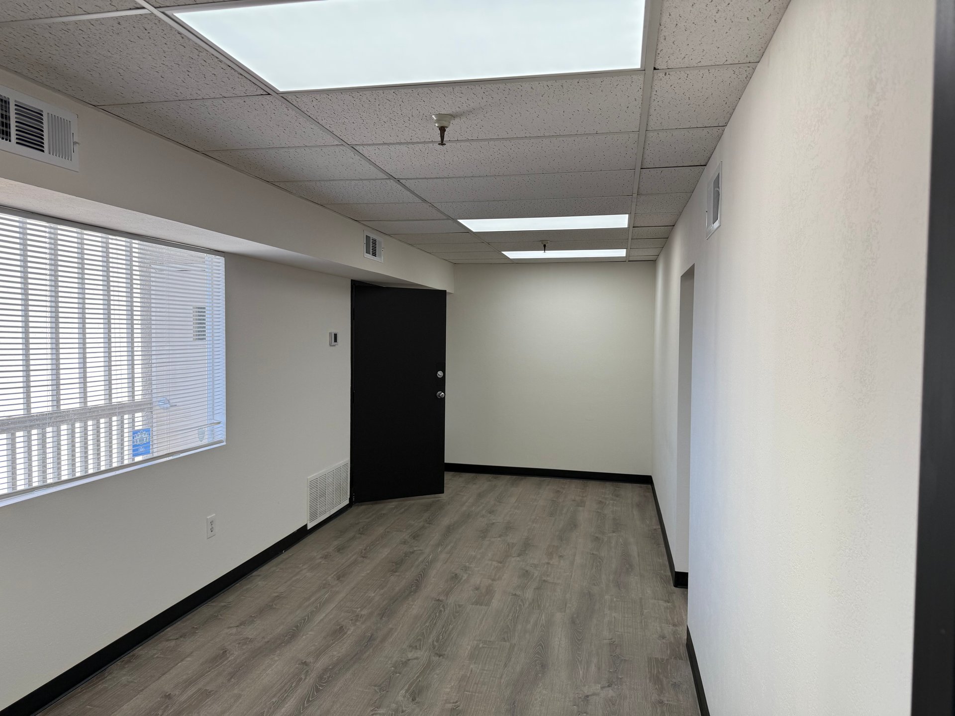 7227 Broadway