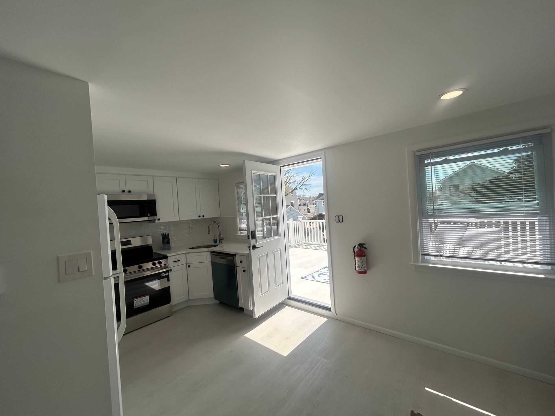 242 W 14th St. (upstairs unit) 