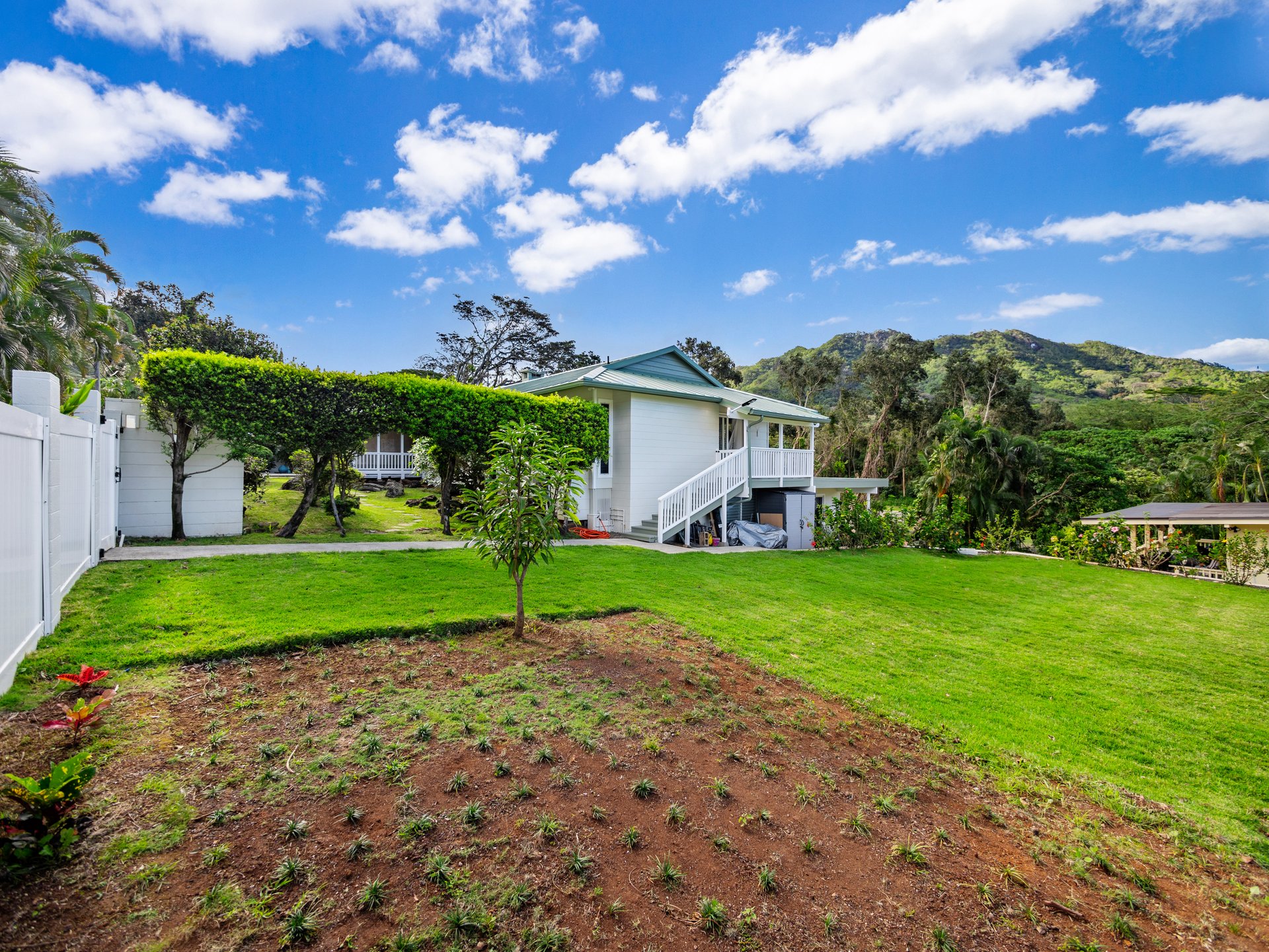 969 Auloa Road