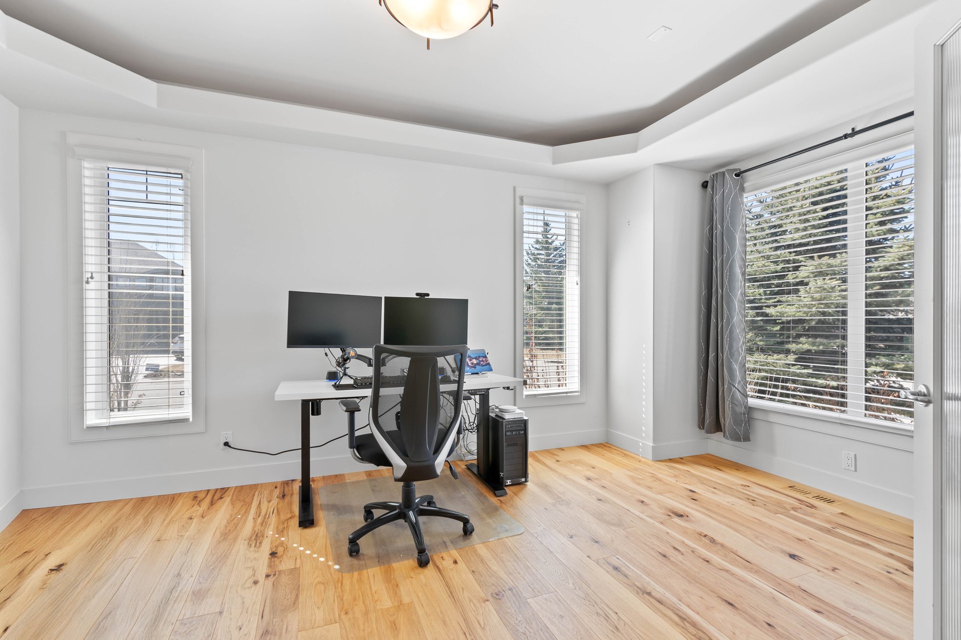 123 Wentworth Court SW