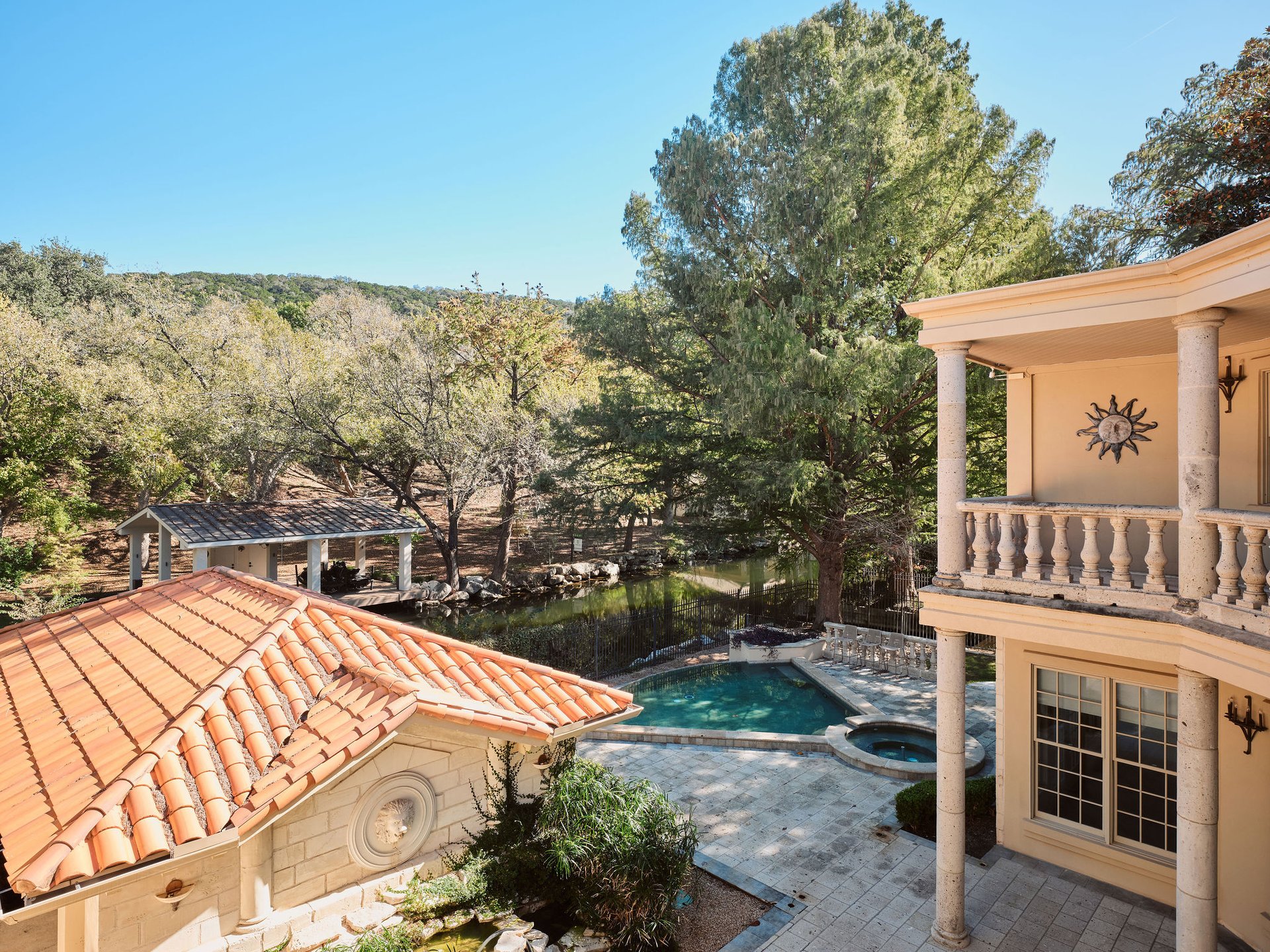 4511 Island Cove