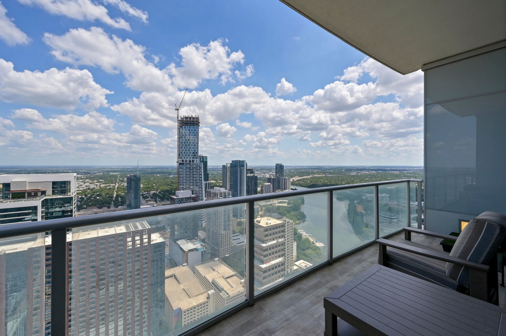 200 Congress Ave #48Y